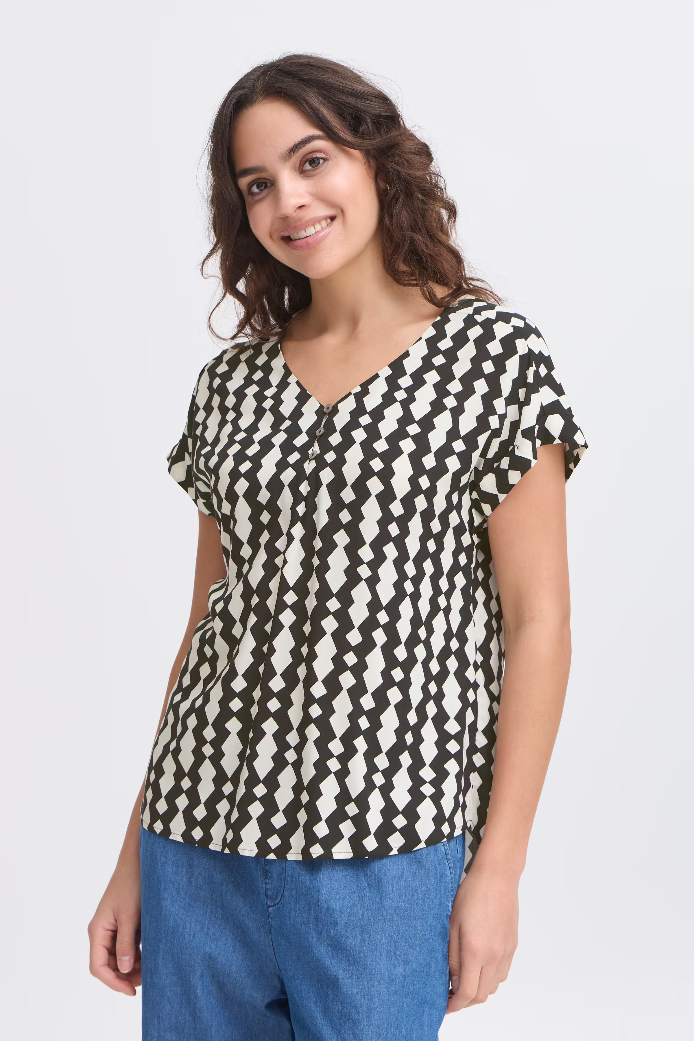FRHEAT Blouse LOOKBOOK FRONT 20615596-204764