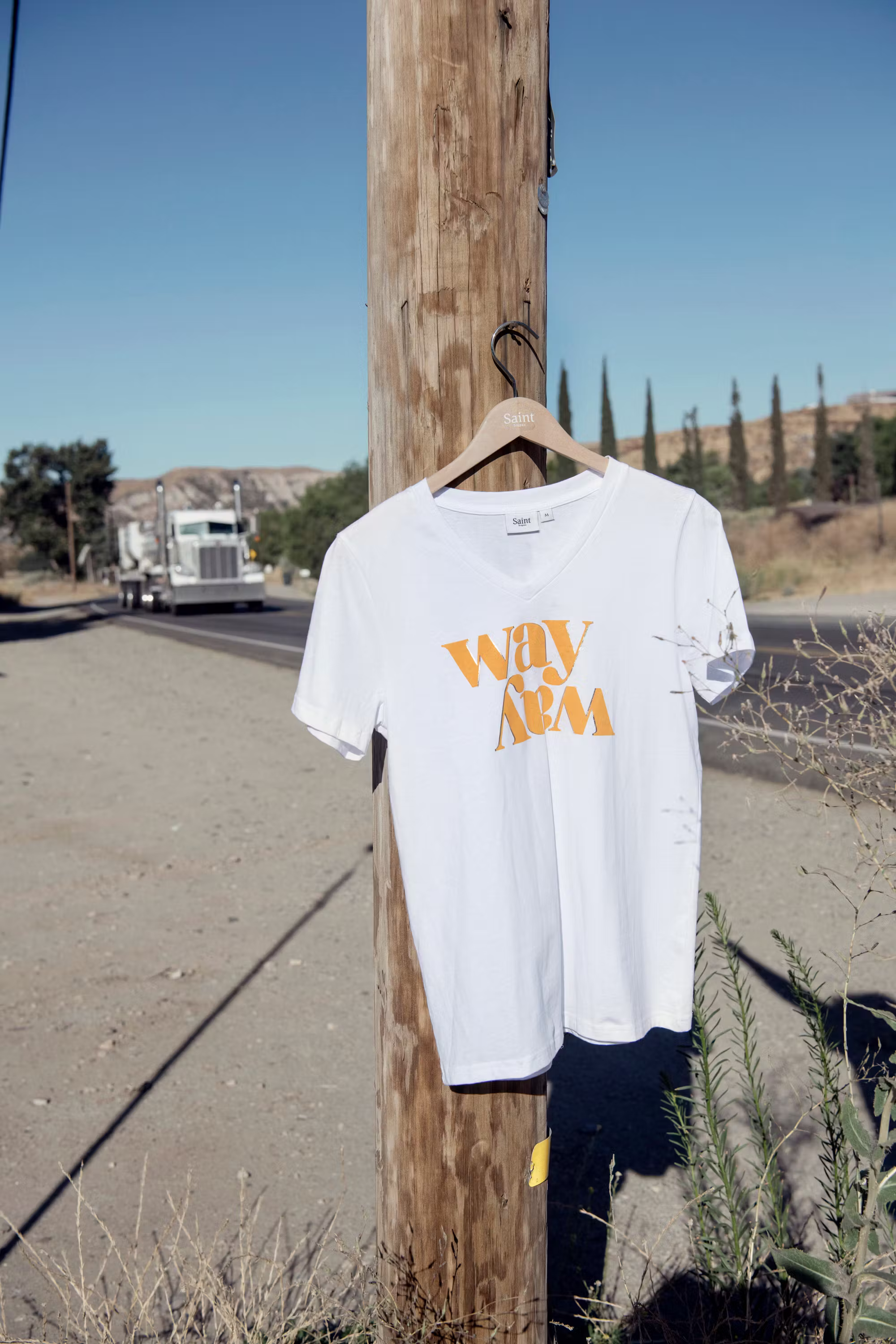 ElkeSZ T-shirt LOCATION NONE 30513335-151153