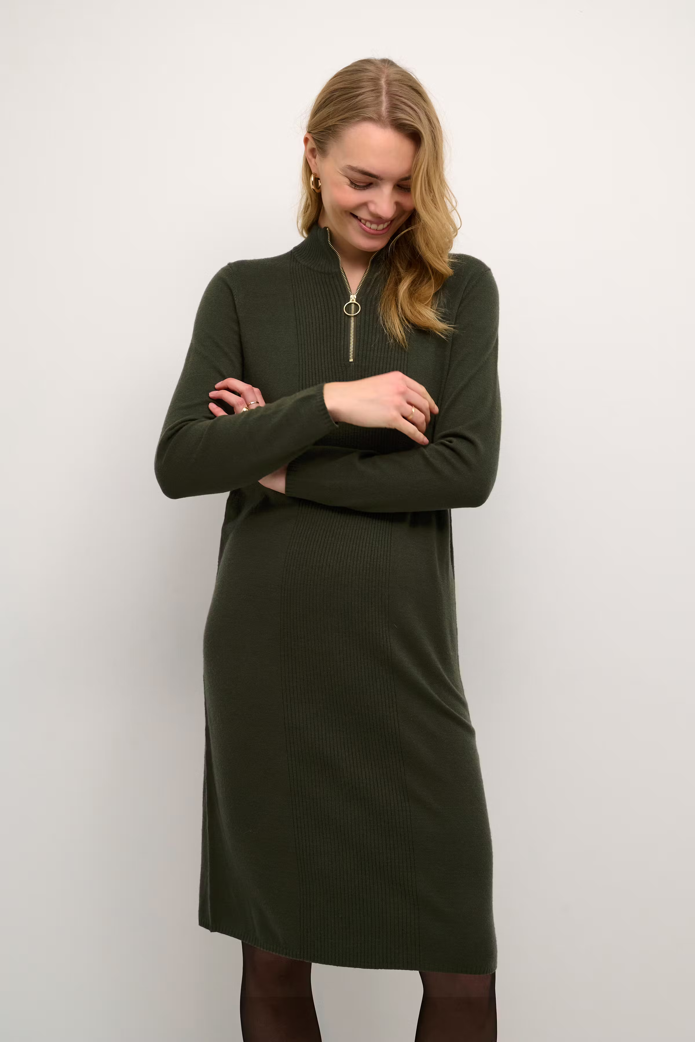 CRDela Klänning LOOKBOOK FRONT 10611862-190413