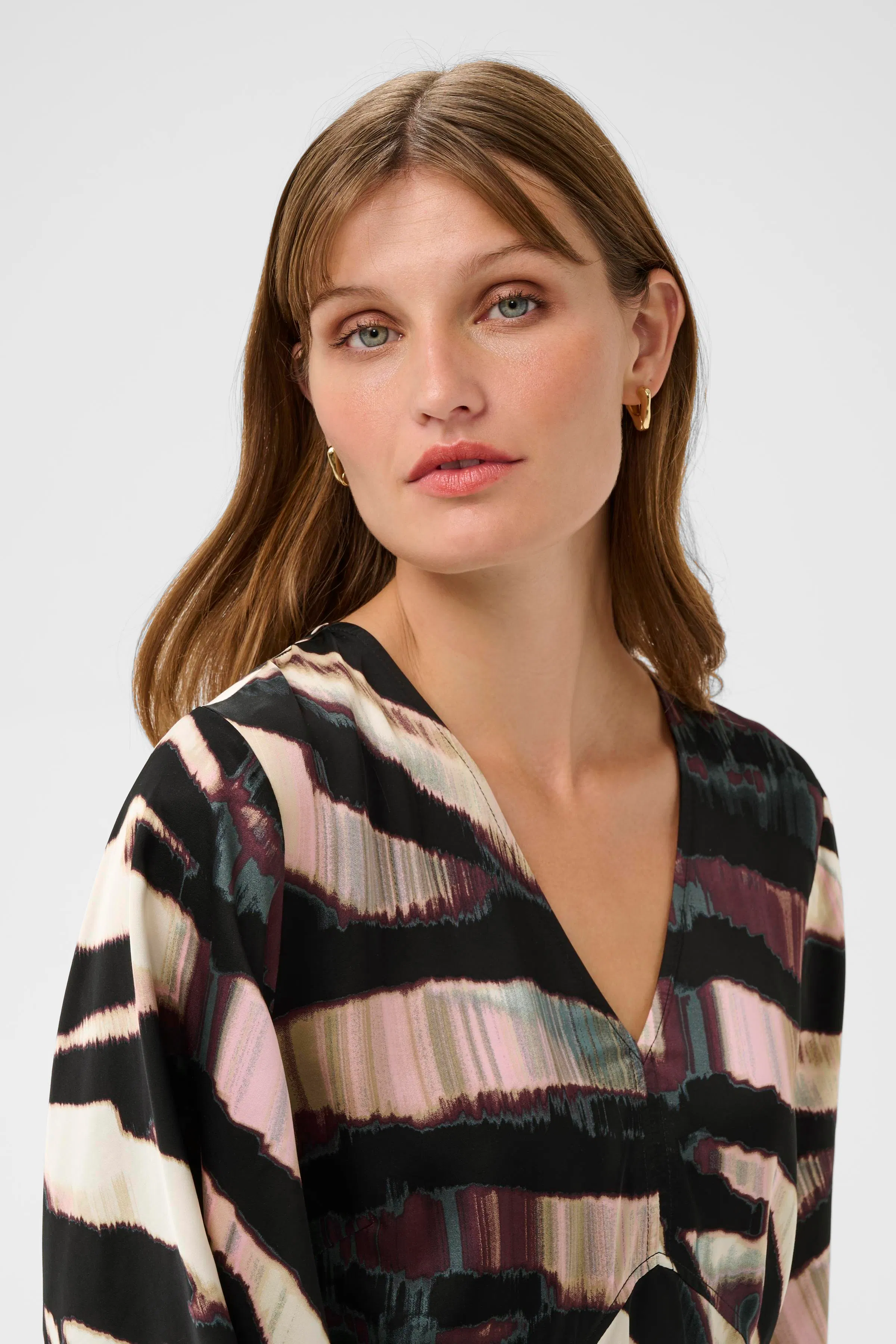 SLCiela Blouse LOOKBOOK DETAIL 30408844-304367
