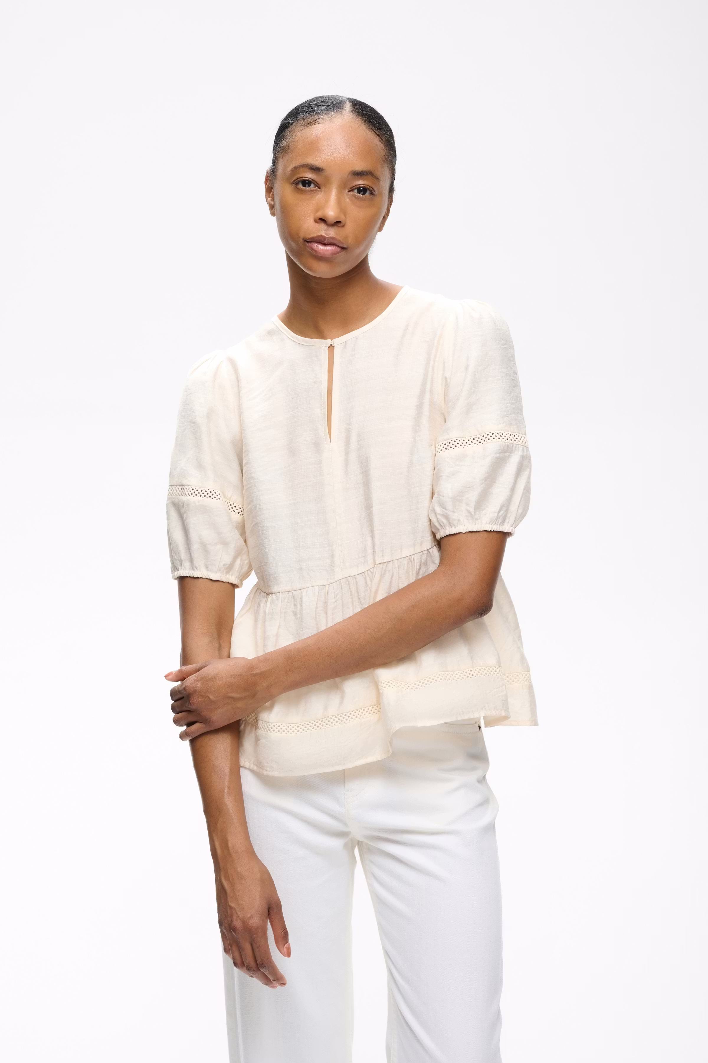 HENNAIW Blouse LOOKBOOK FRONT 30112735-120601