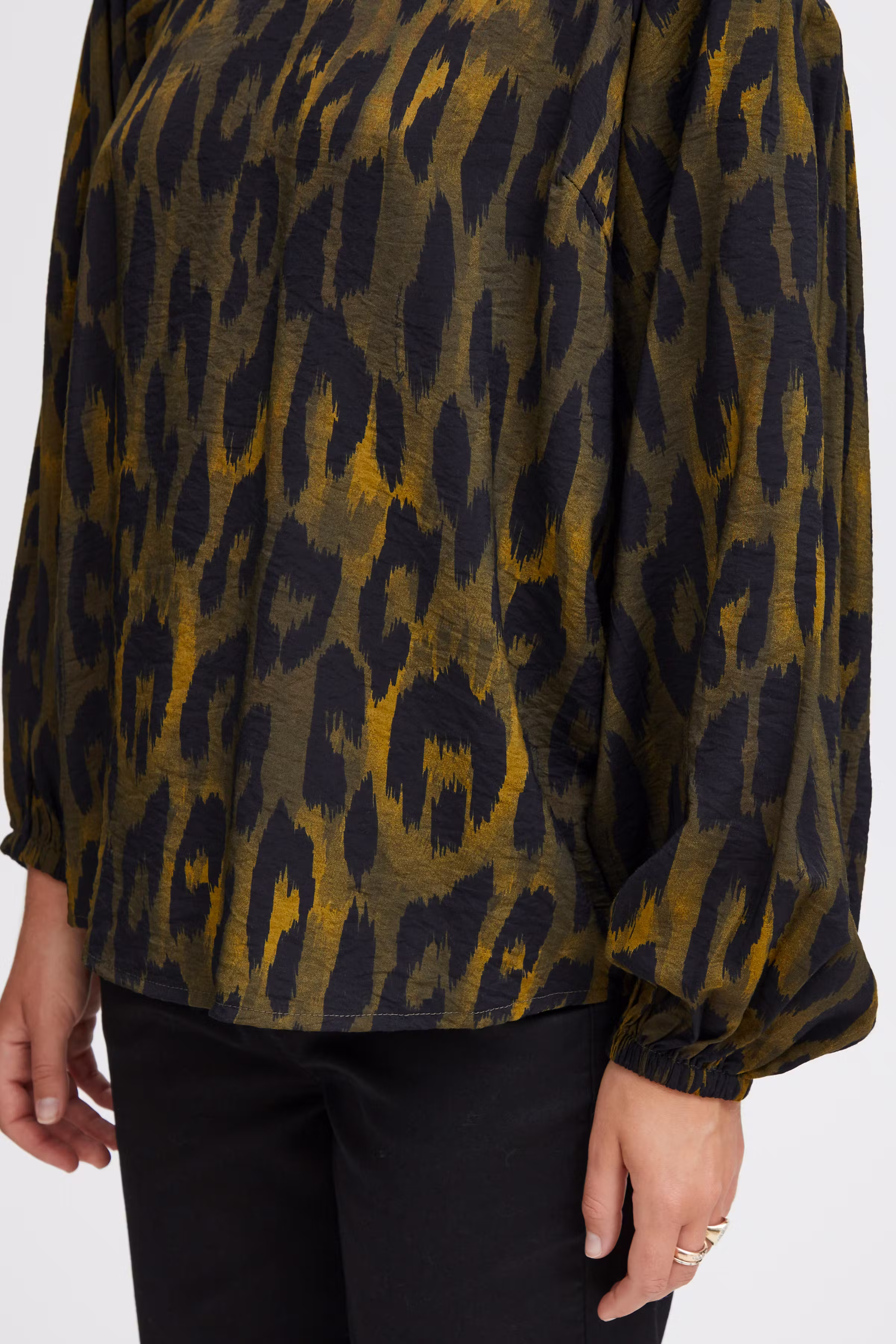 FRLEONI Bluse LOOKBOOK DETAIL 20612701-202439