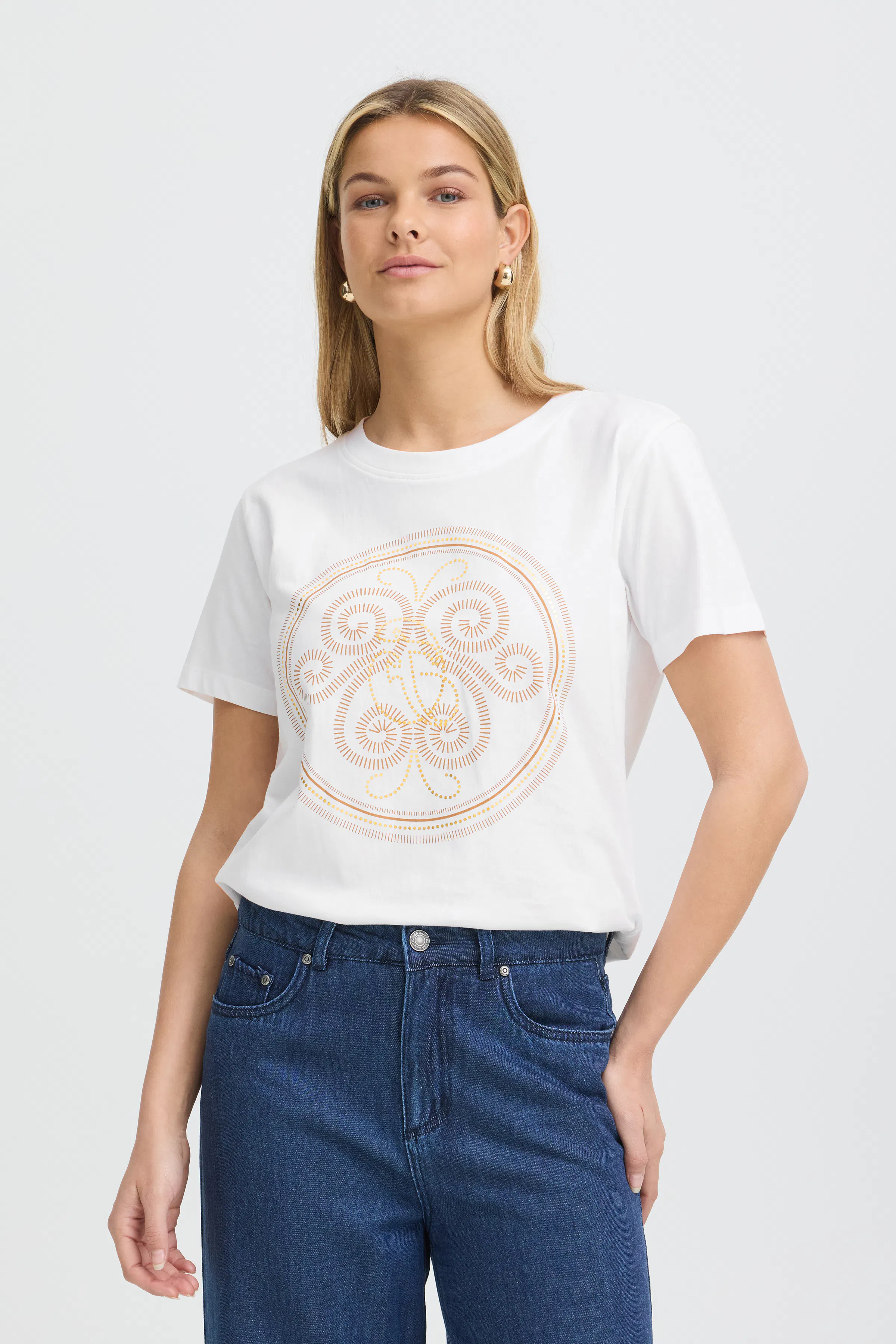 FRZARY T-shirt LOOKBOOK FRONT 20618107-900010318