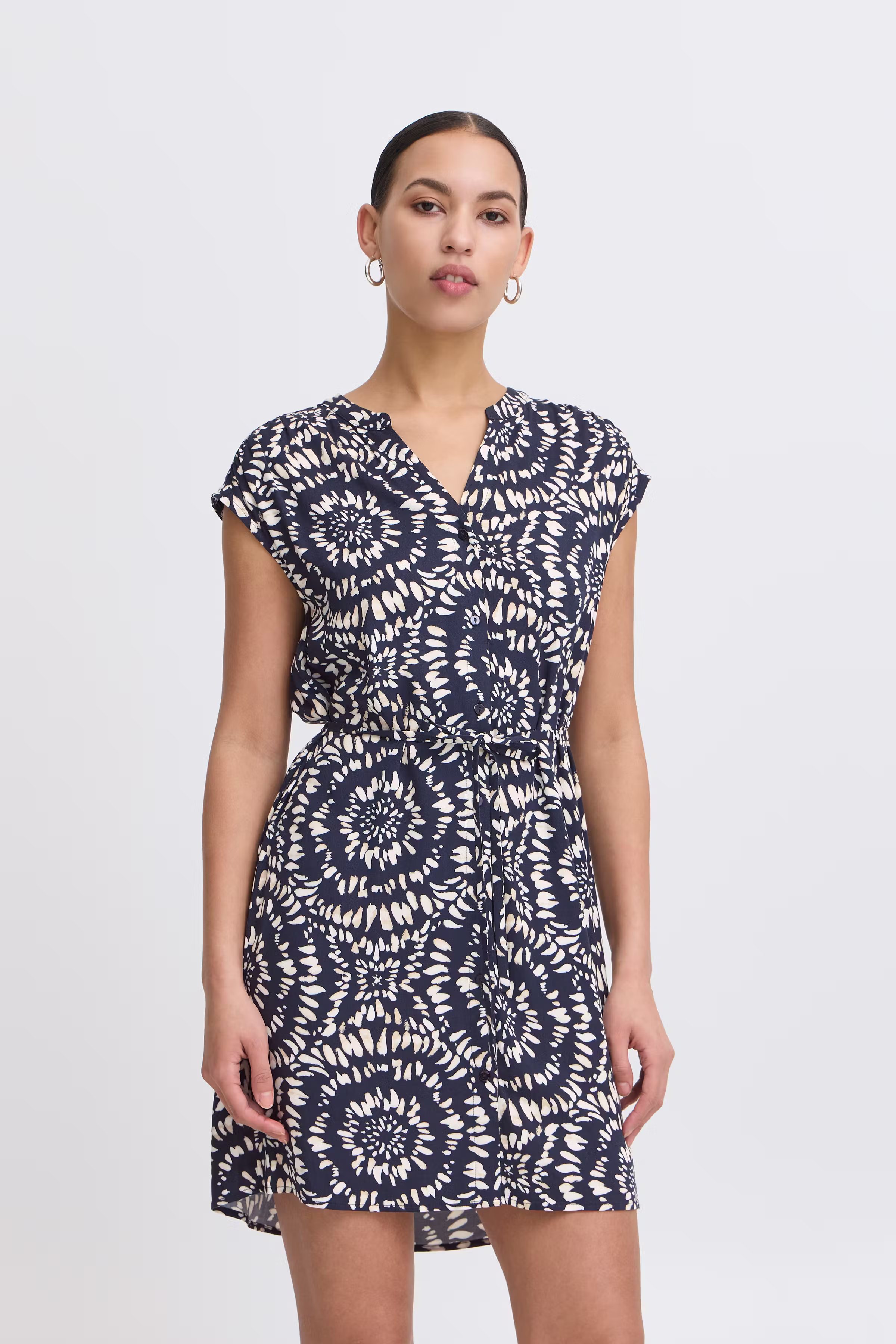 IHAYA Kjole LOOKBOOK FRONT 20123316-204613