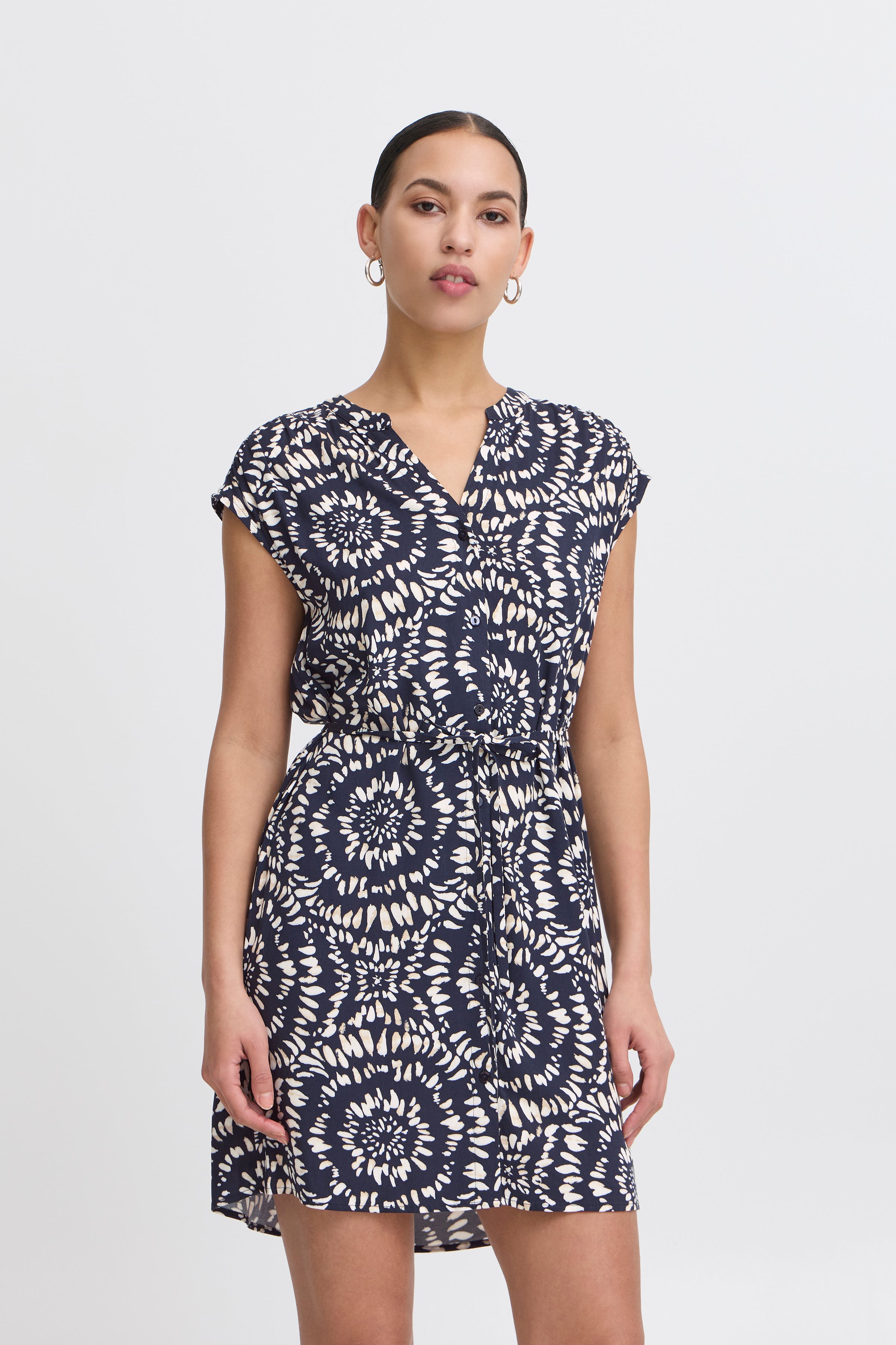 IHAYA Dress LOOKBOOK FRONT 20123316-204613