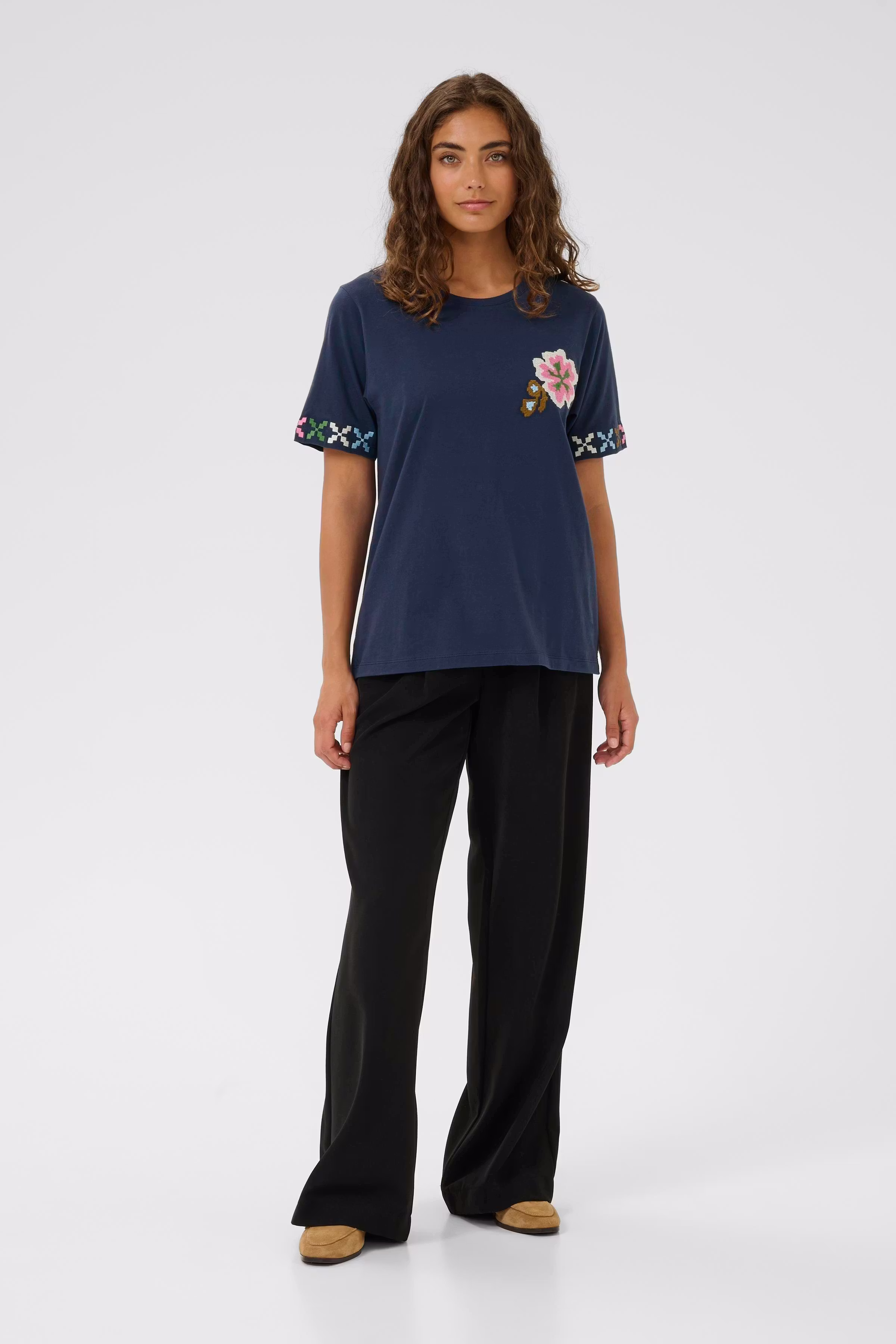 CUbama T-Shirt mit Stickerei LOOKBOOK FRONT 50112733-194024