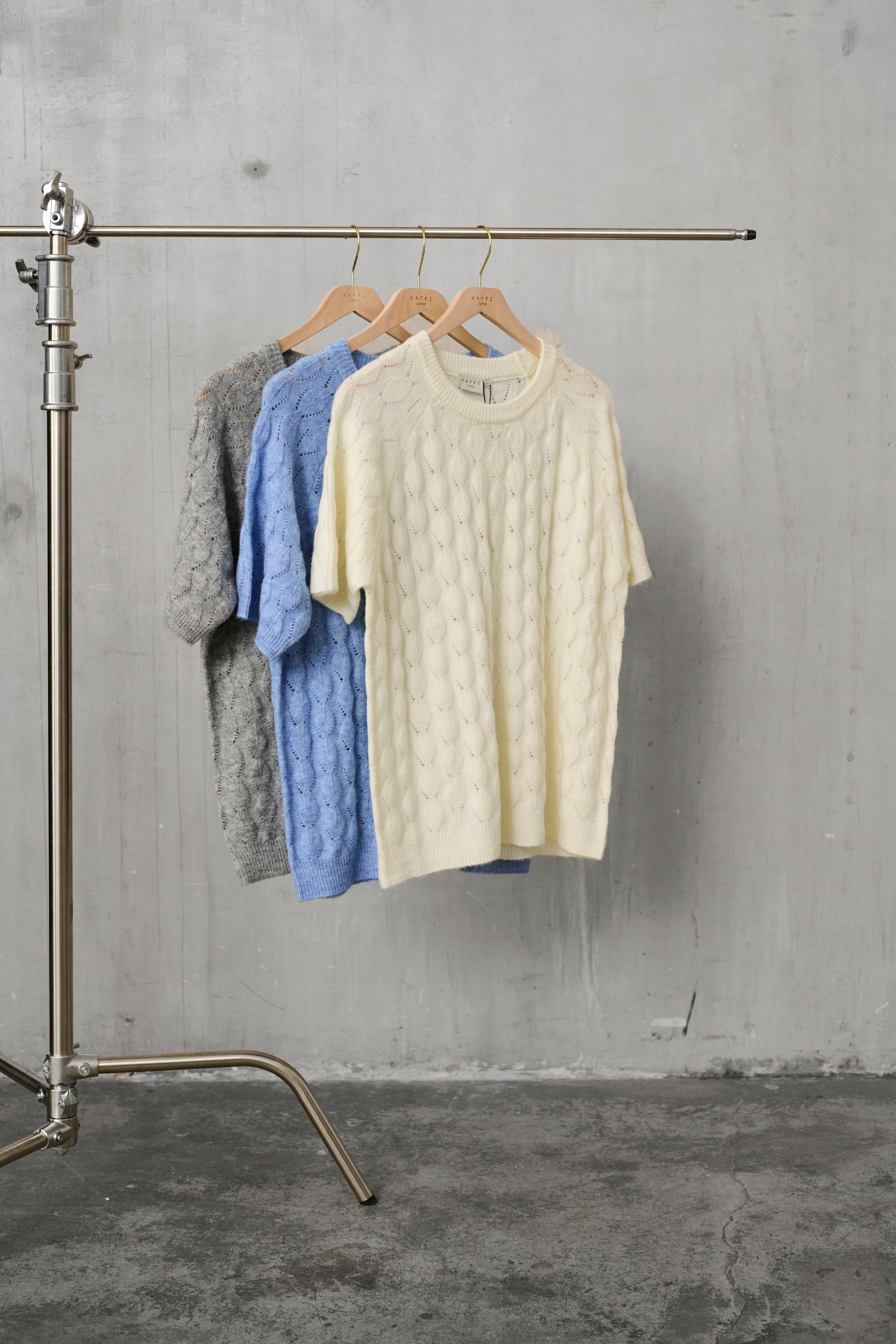 KCnalene Pullover LOCATION NONE 10582388-100123