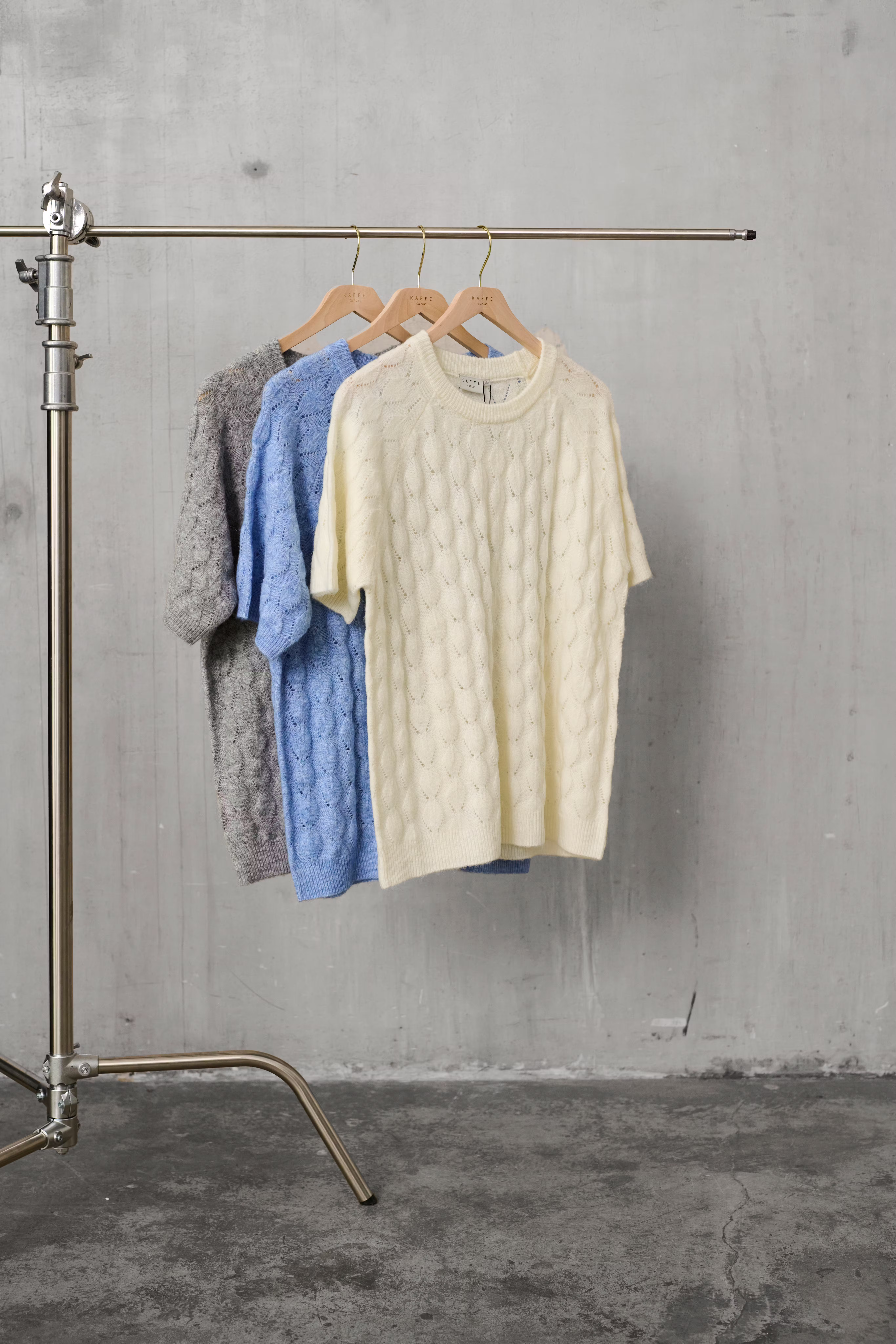 KCnalene Pullover LOCATION NONE 10582388-100123