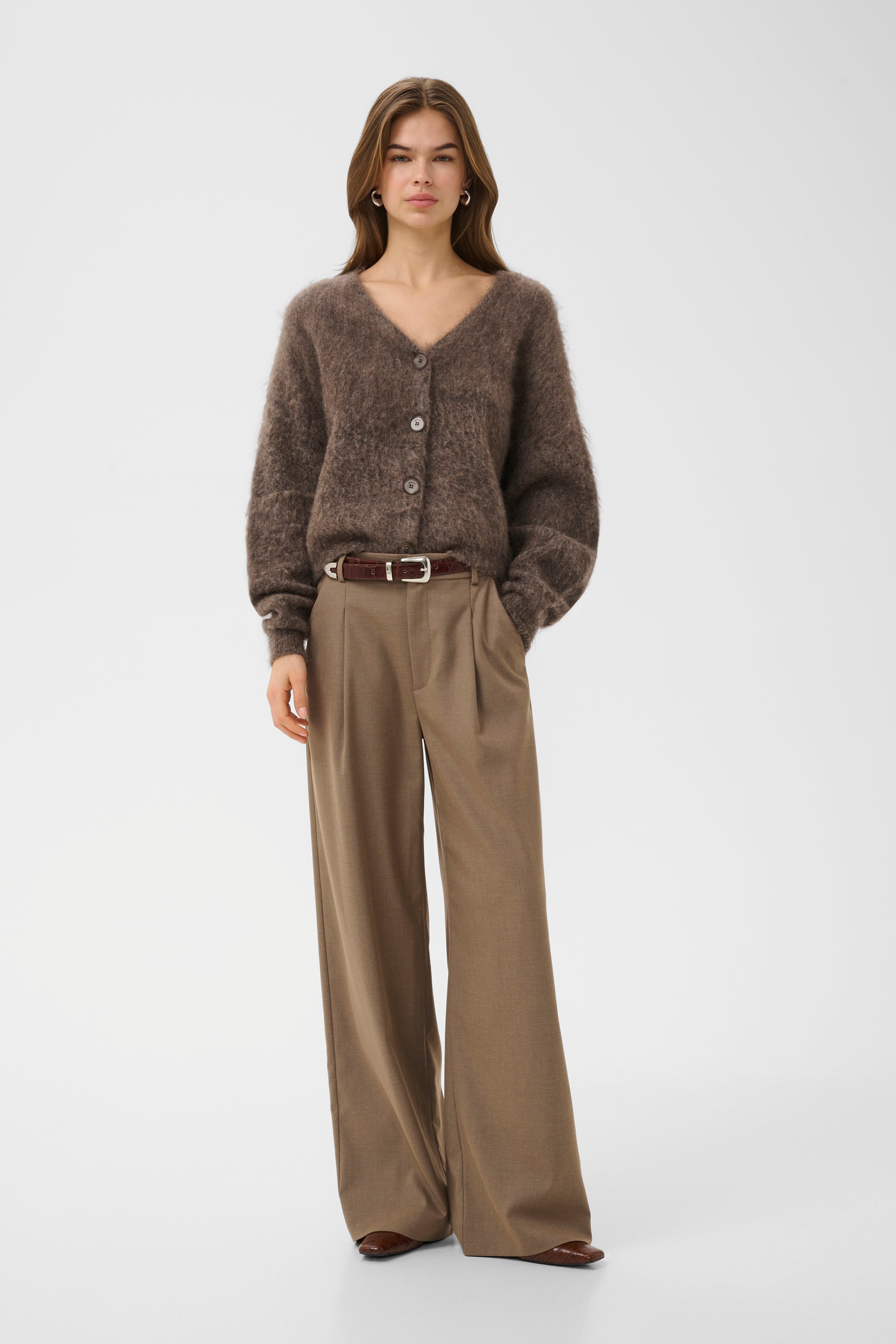 GZdebbie Cardigan LOOKBOOK FRONT 10910475-107959