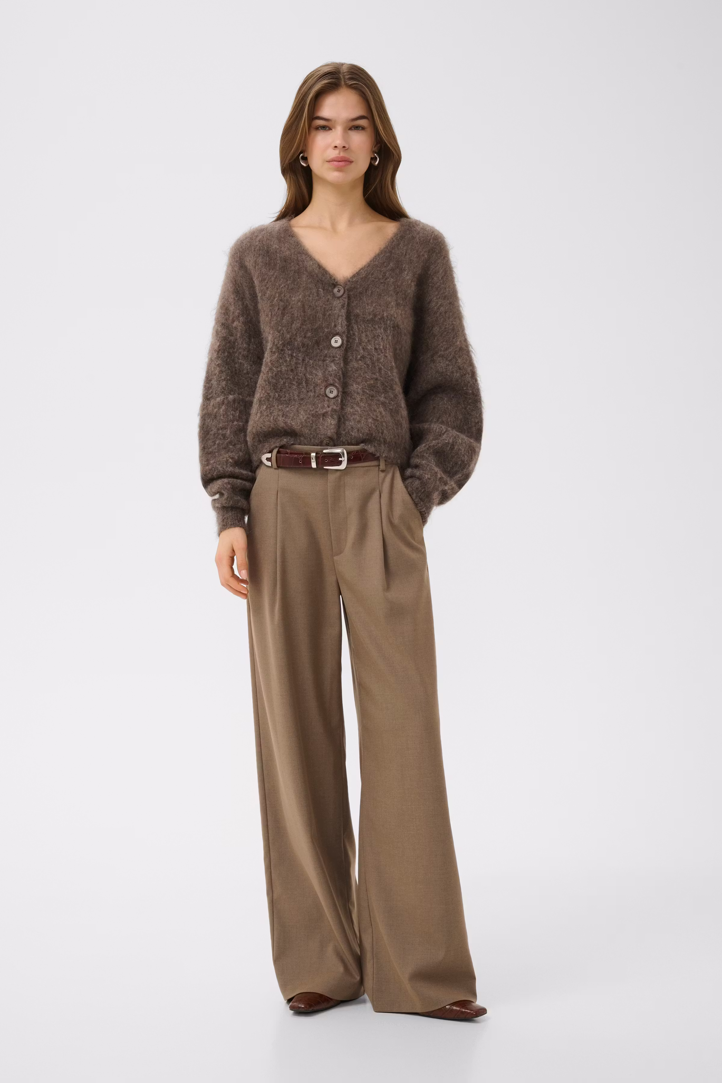 GZdebbie Cardigan LOOKBOOK FRONT 10910475-107959