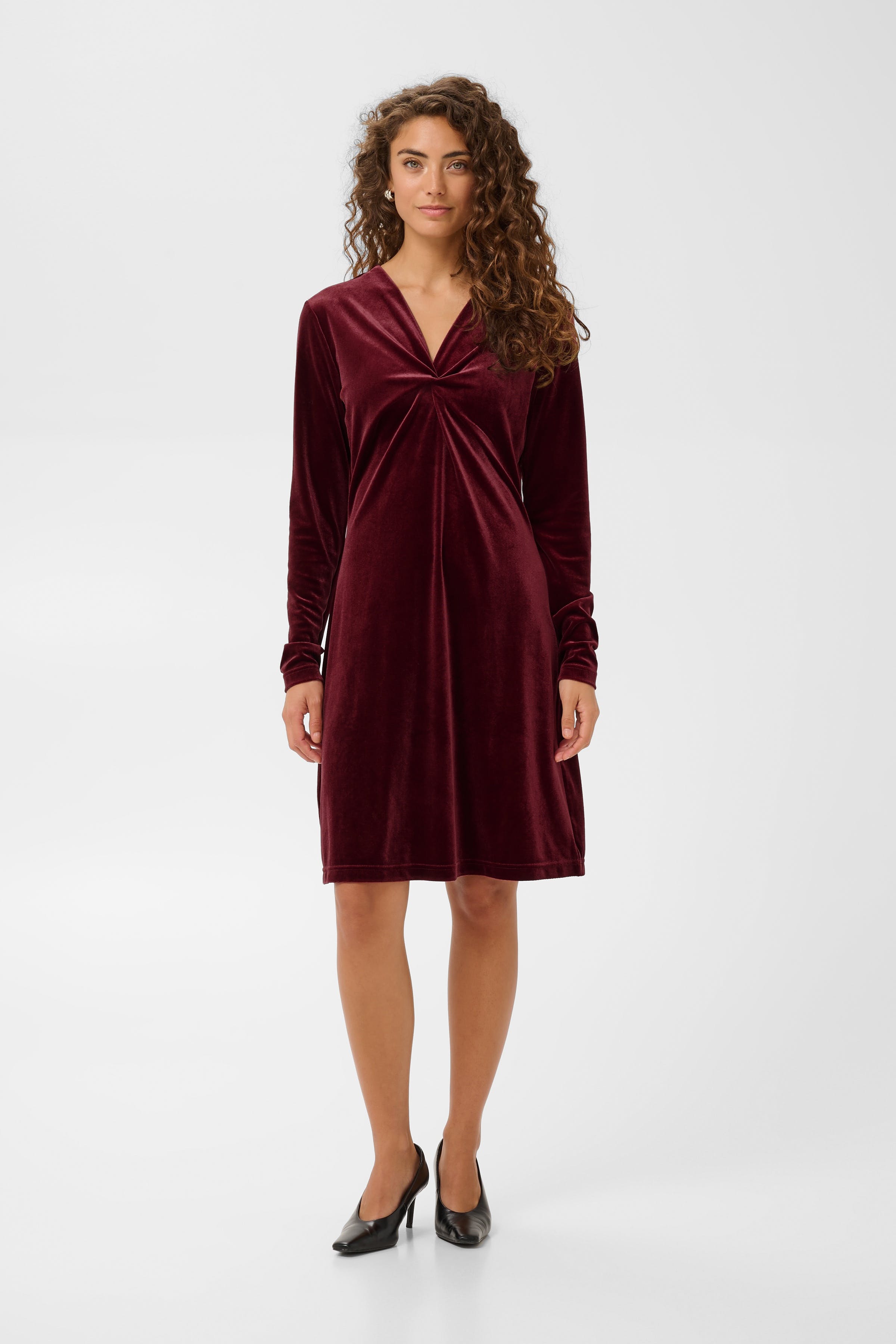 CUavra Velourkjole
 LOOKBOOK FRONT 50113765-191522