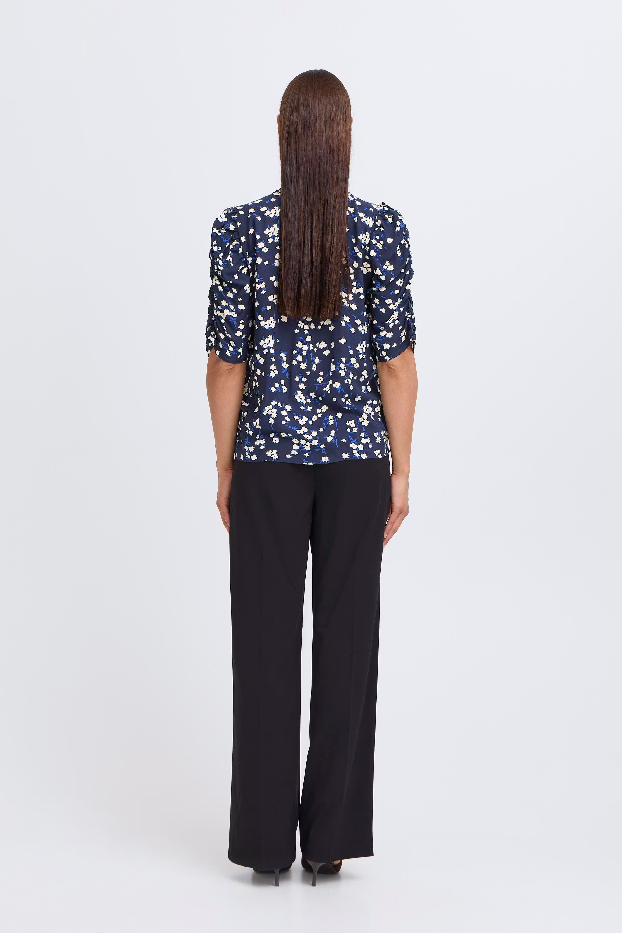 BYJOSA Bluse LOOKBOOK BACK 20812482-205400