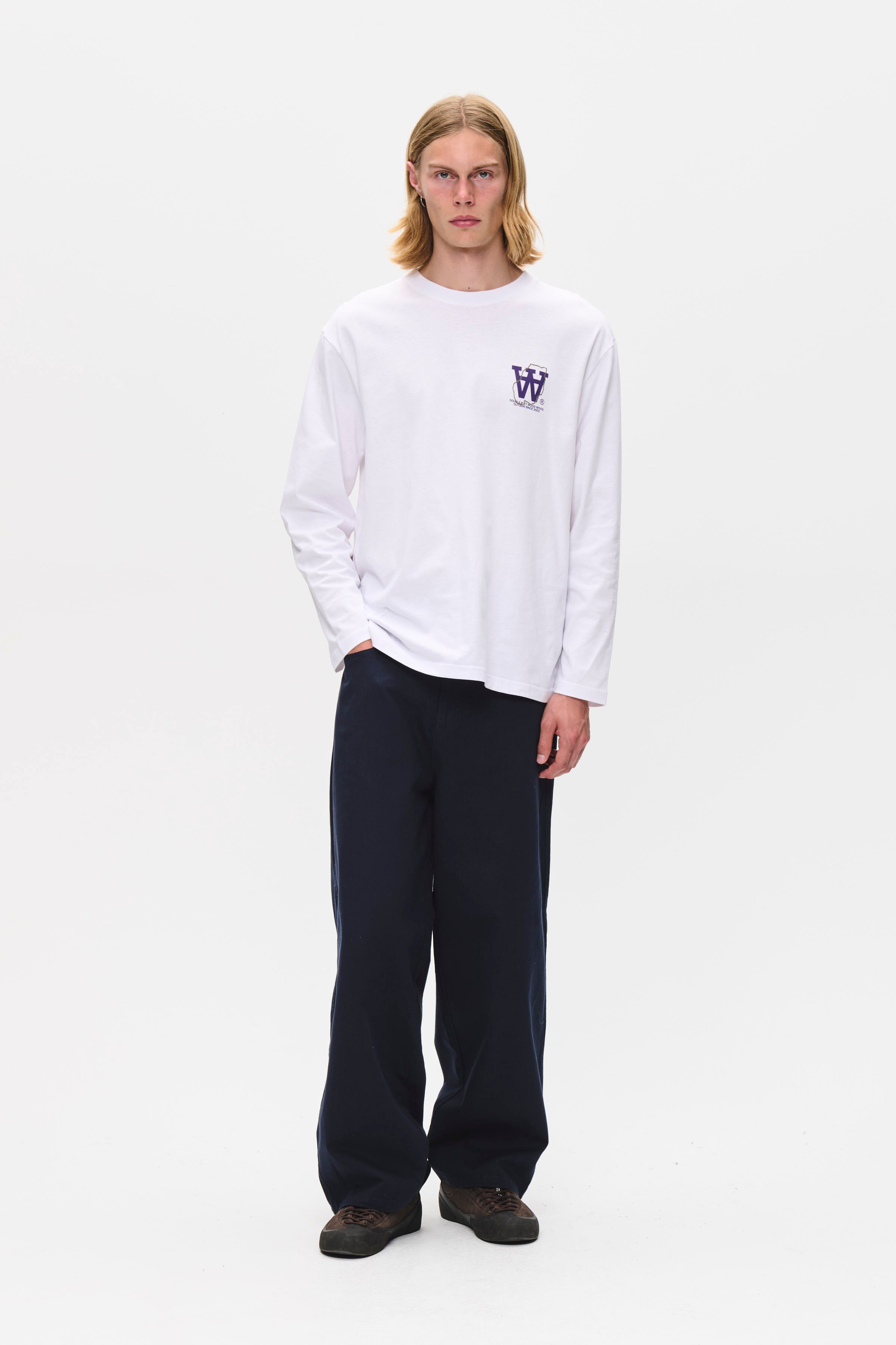 WWLiam map LS T-shirt LOOKBOOK FRONT 30252259-110601