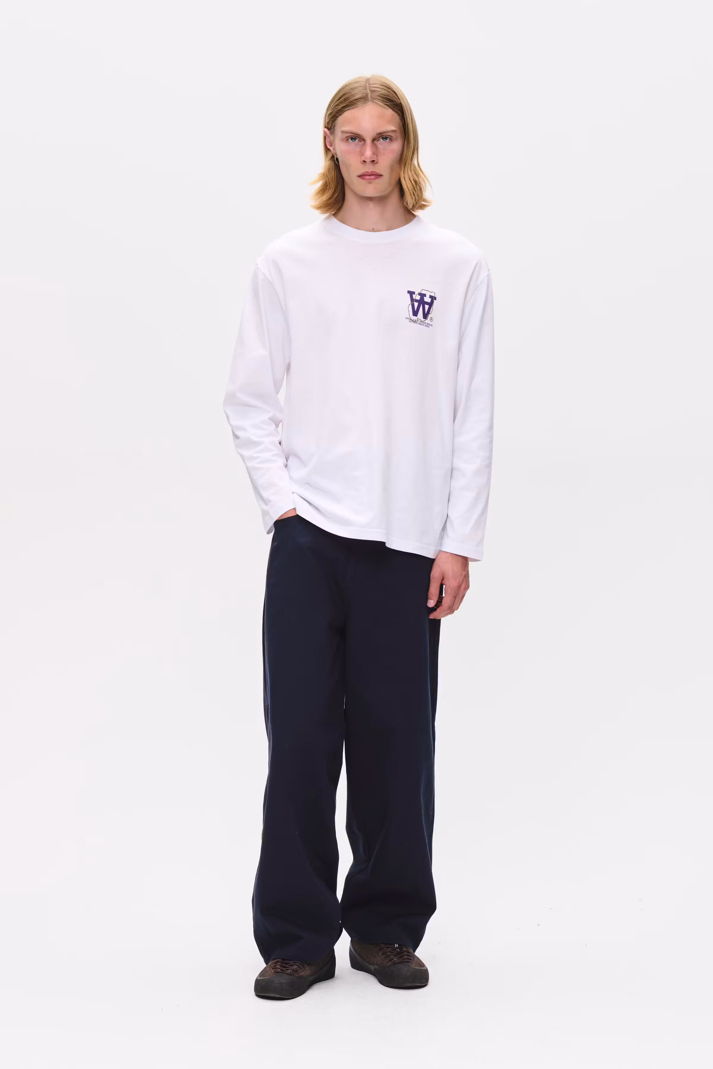 WWLiam map LS T-shirt LOOKBOOK FRONT 30252259-110601