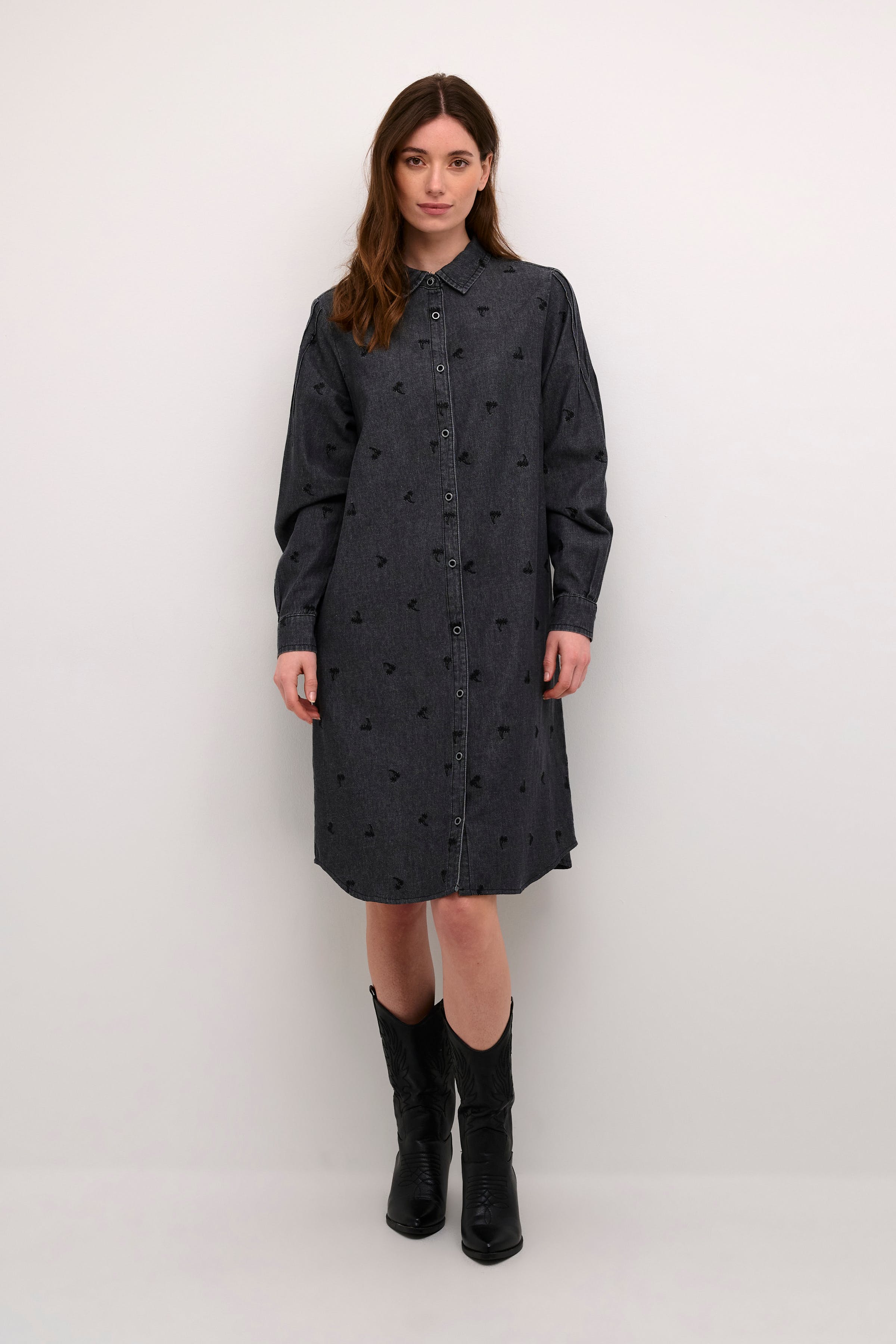 CRFiola Jeansklänning LOOKBOOK FRONT 10612901-100922