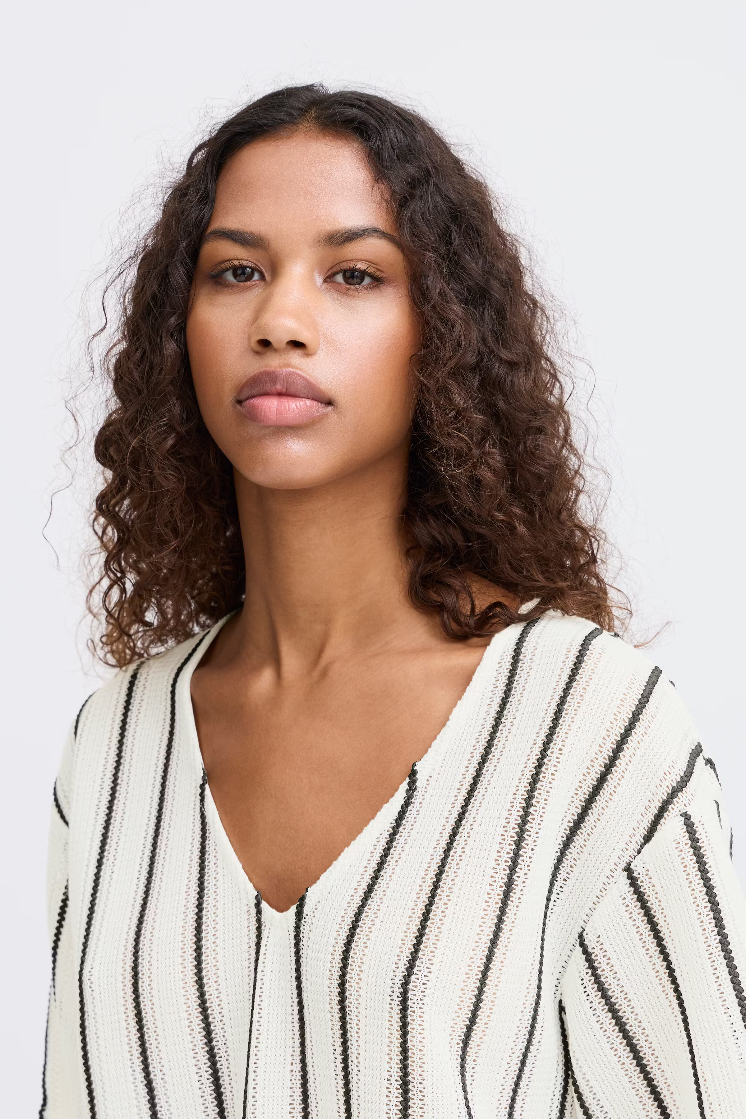 T-shirt LOOKBOOK DETAIL 20122412-124301