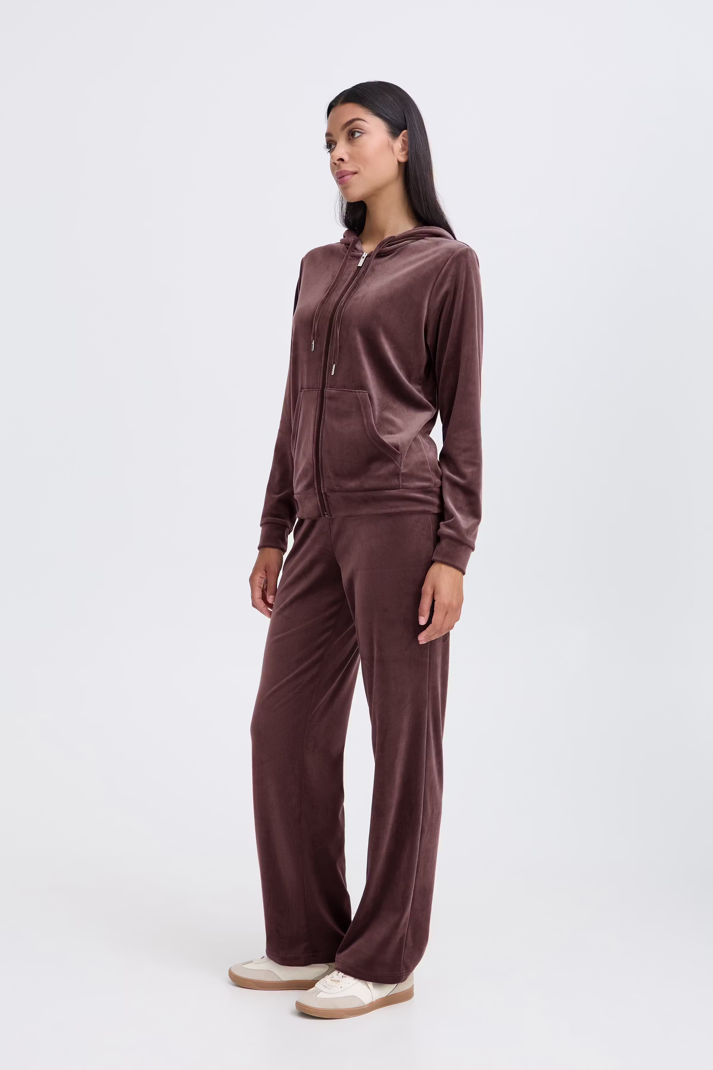 BYMITZA Joggedrakt LOOKBOOK FRONT 20810786-191016