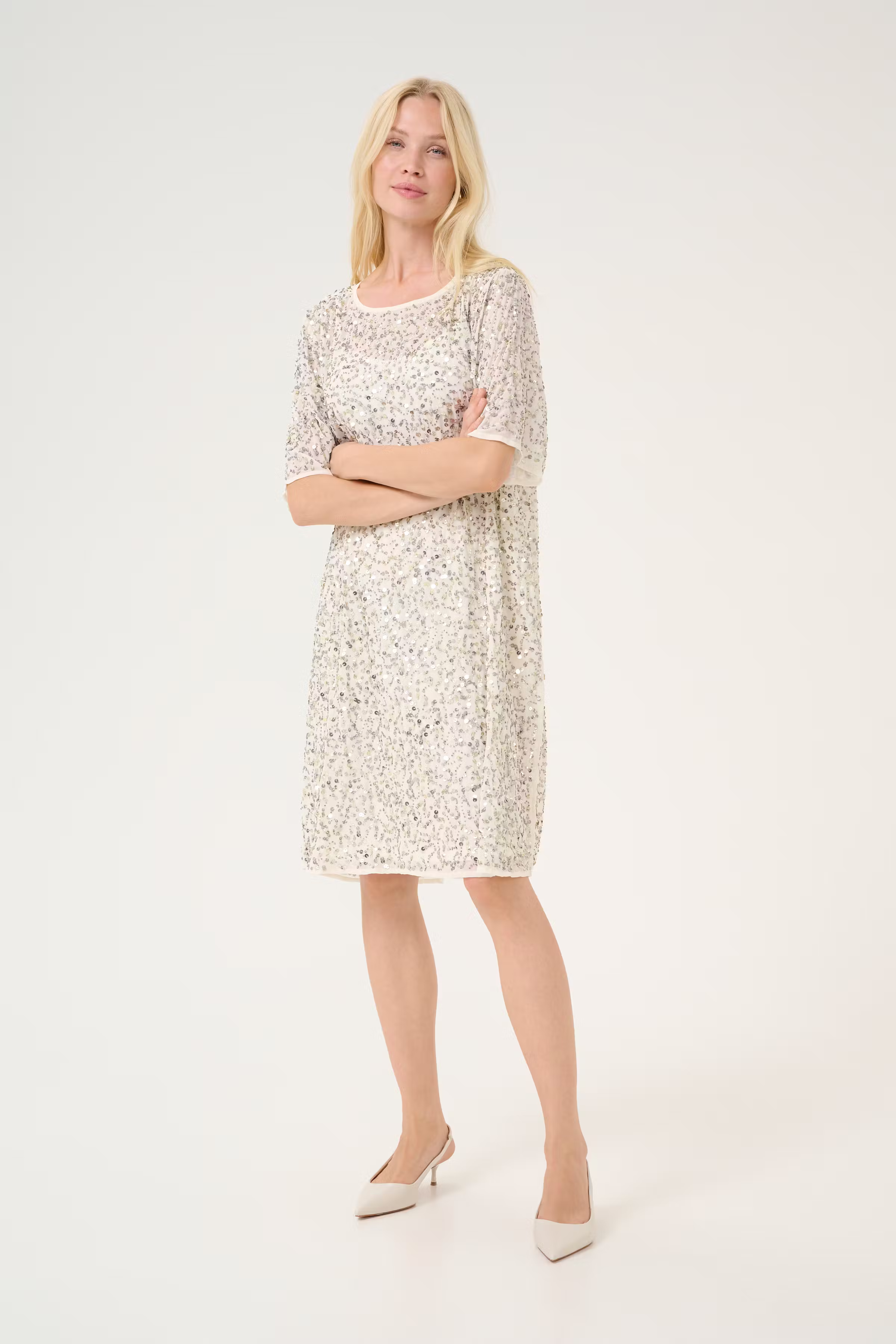 CUcherina Pailletkjole LOOKBOOK FRONT 50111580-107392