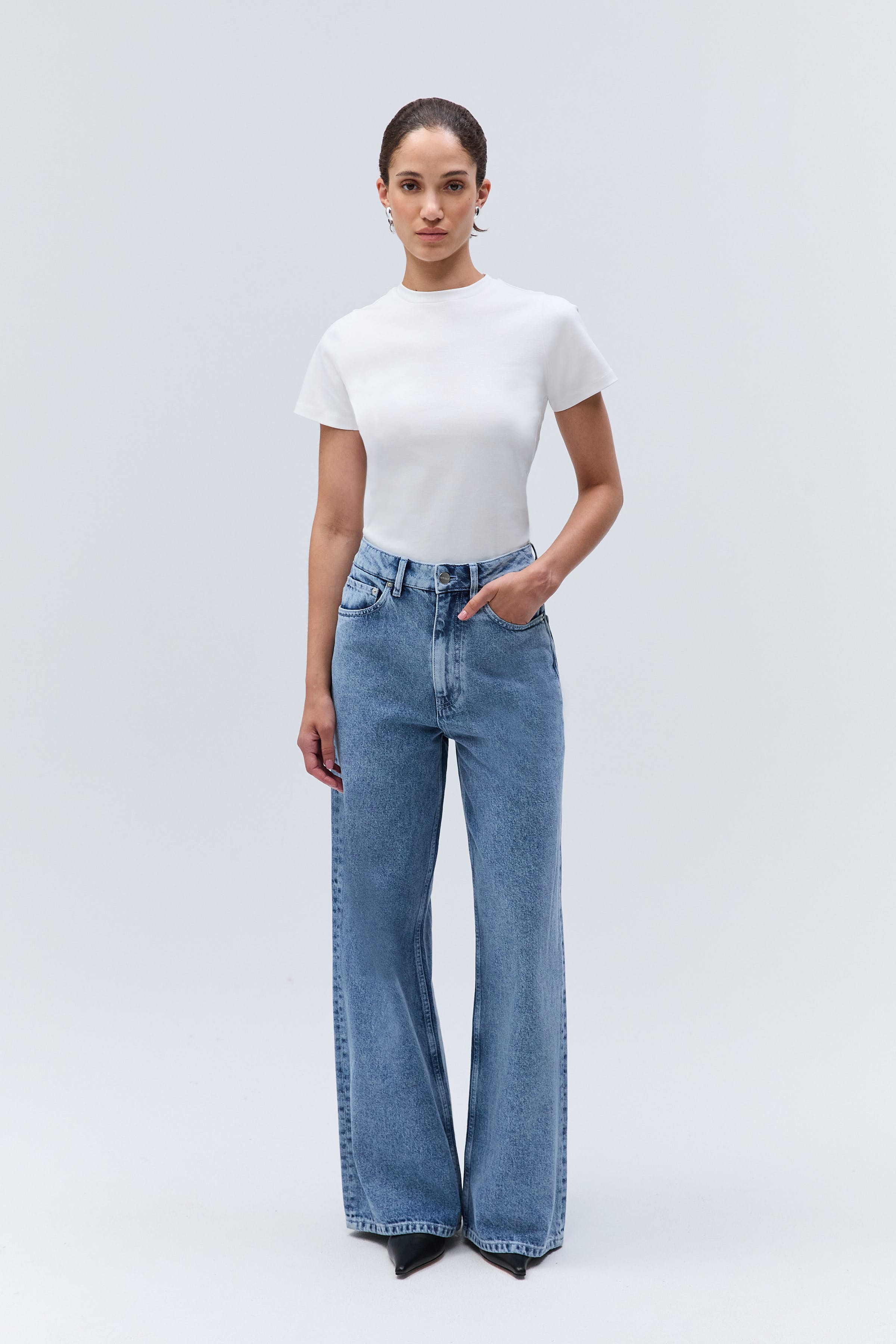 IOPrijanka Jeans LOOKBOOK FRONT 30600160-BL854