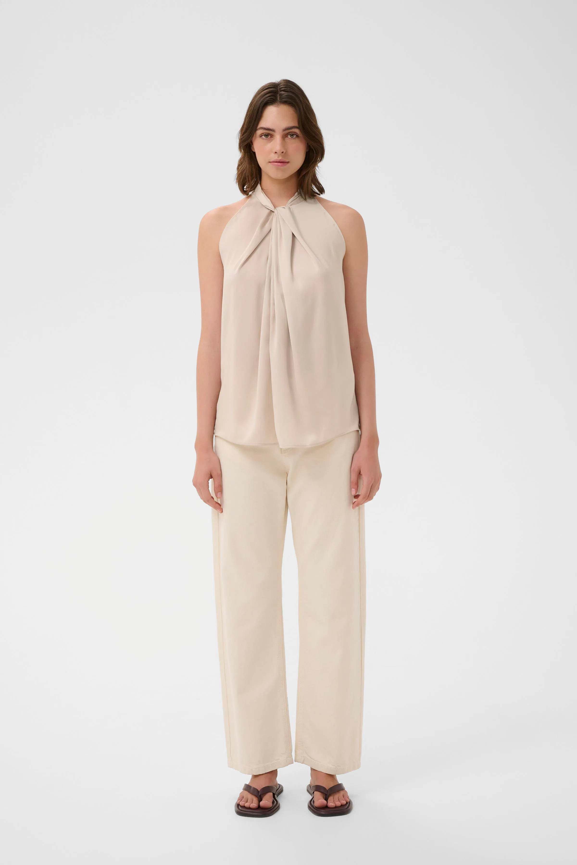 KotoIW Blus LOOKBOOK FRONT 30107569-303115
