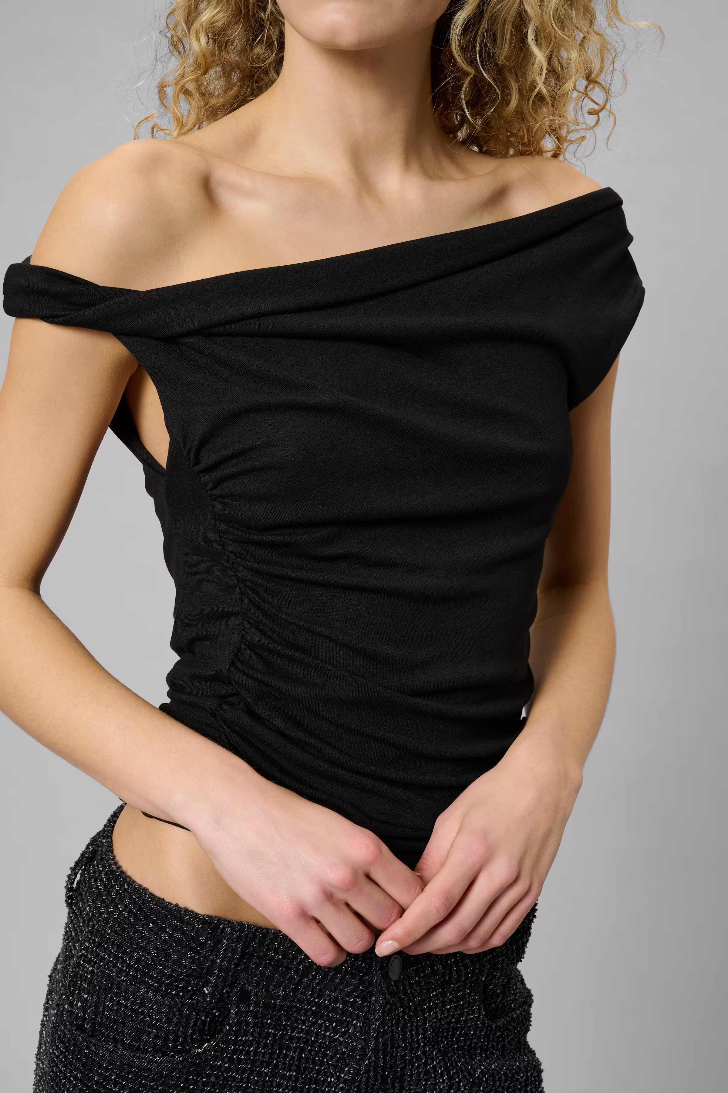 GiggoMW Top LOOKBOOK DETAIL 10704922-100031