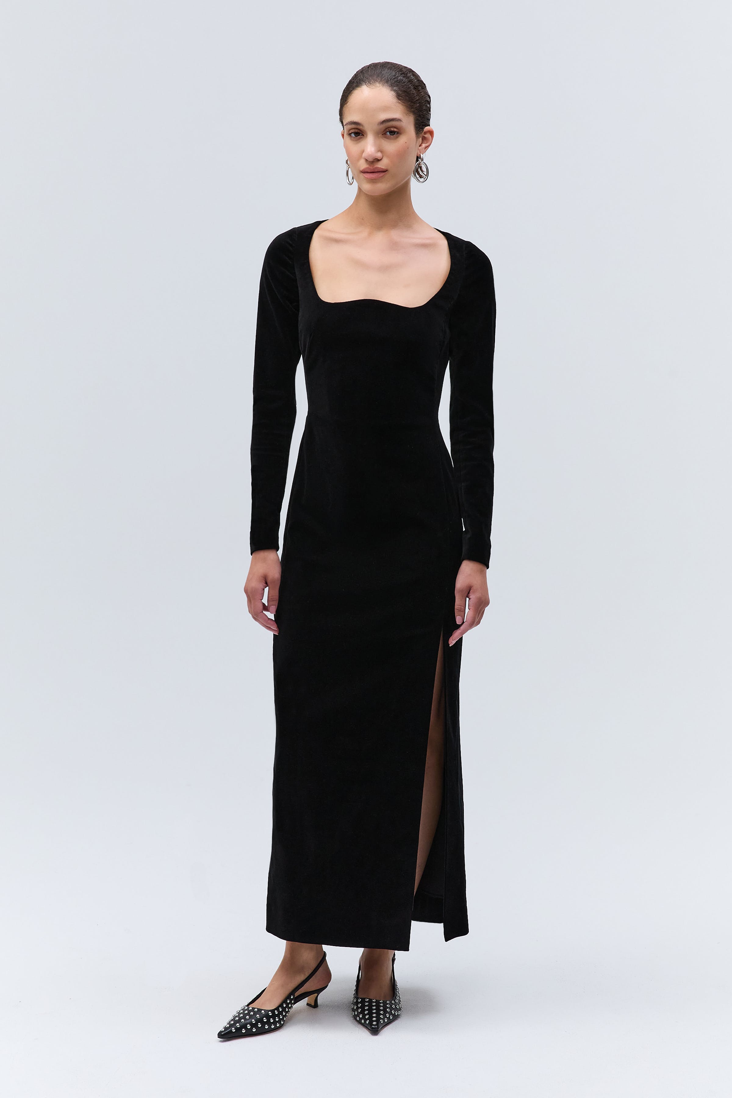 IOOmaira Dress LOOKBOOK FRONT 30600024-BK999