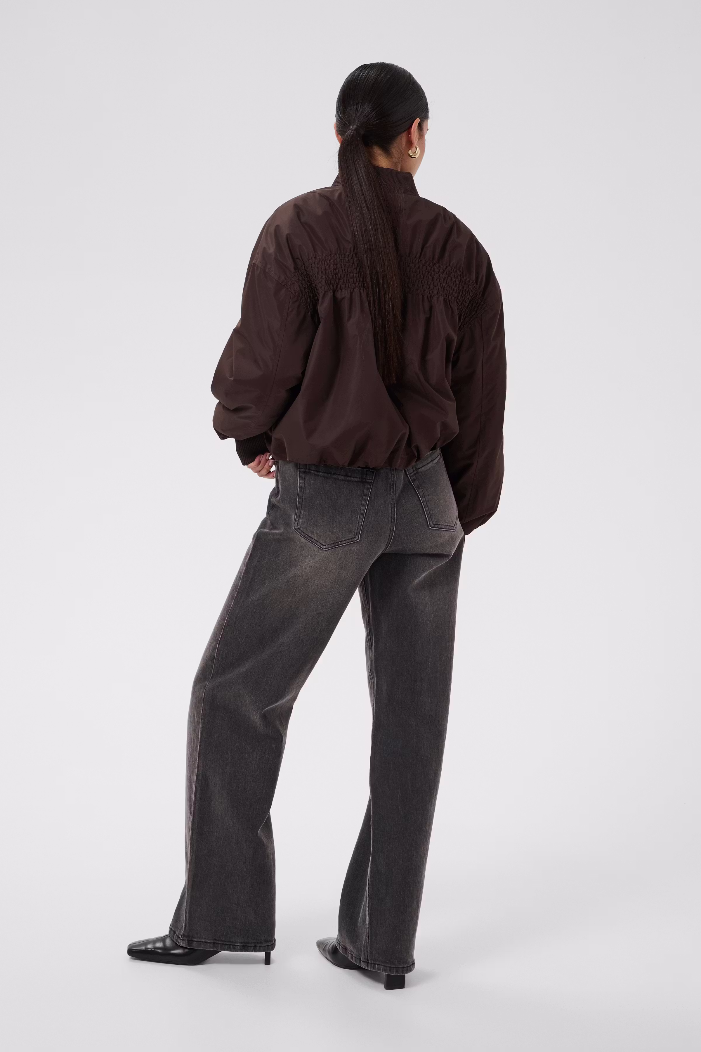 KAarlette Jas LOOKBOOK BACK 10511858-190915