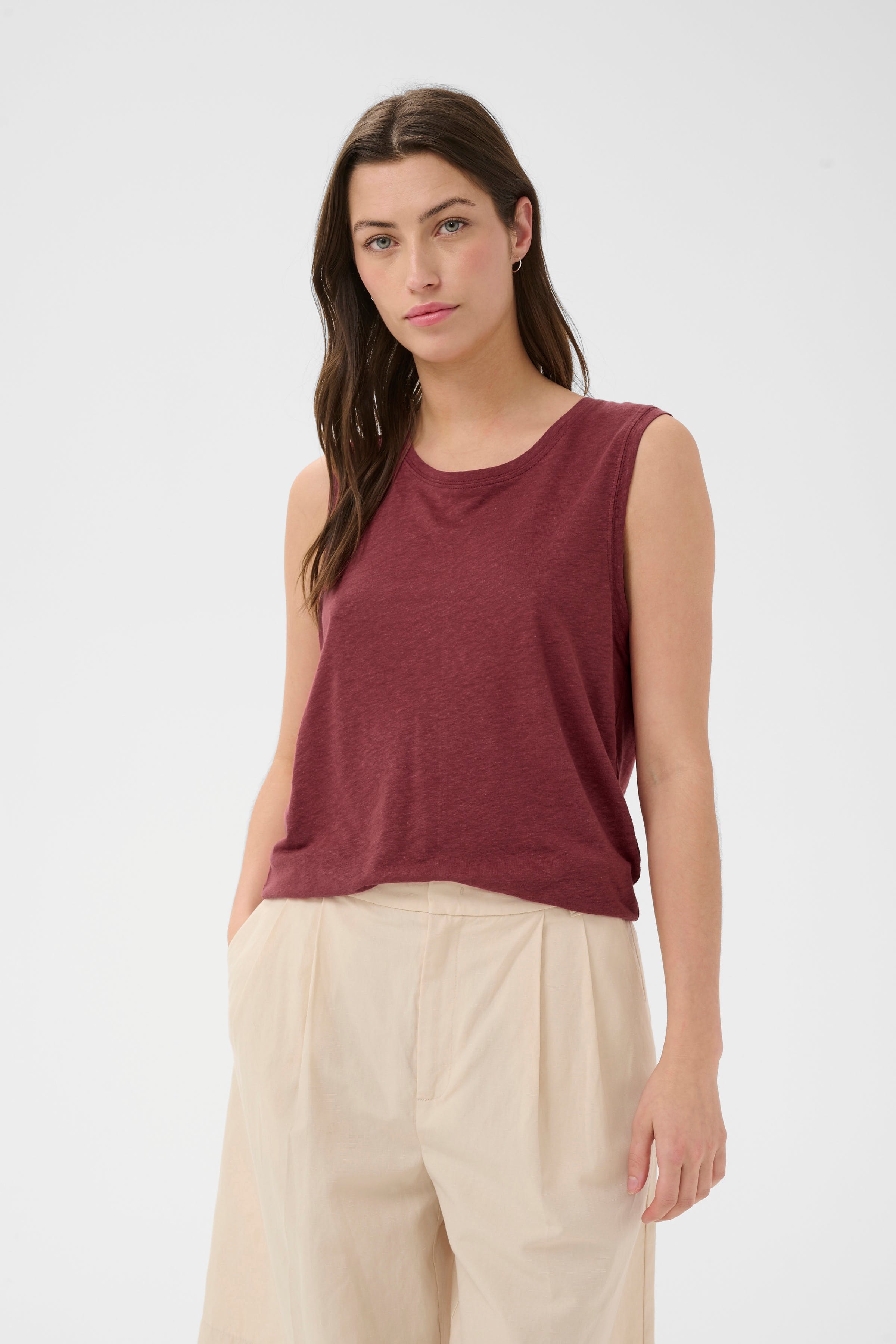 BuenaPW Top LOOKBOOK FRONT 30310565-191530