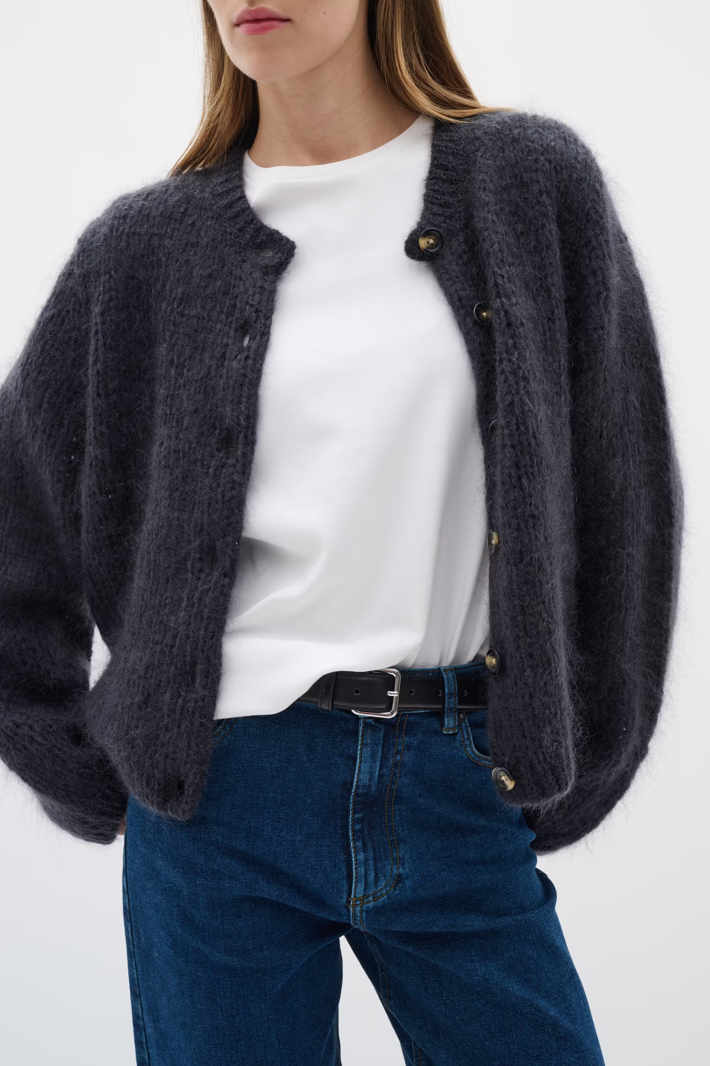 JetraIW Mohair Cardigan LOOKBOOK FRONT 30109620-300596