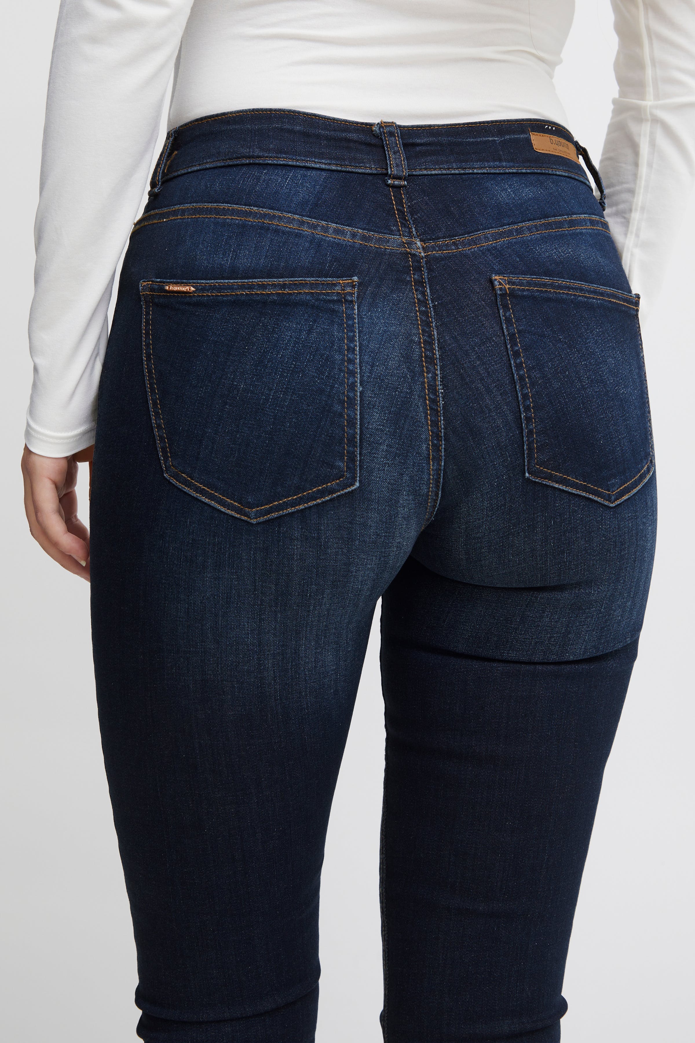 Lola Jeans LOOKBOOK DETAIL 20803214-80930