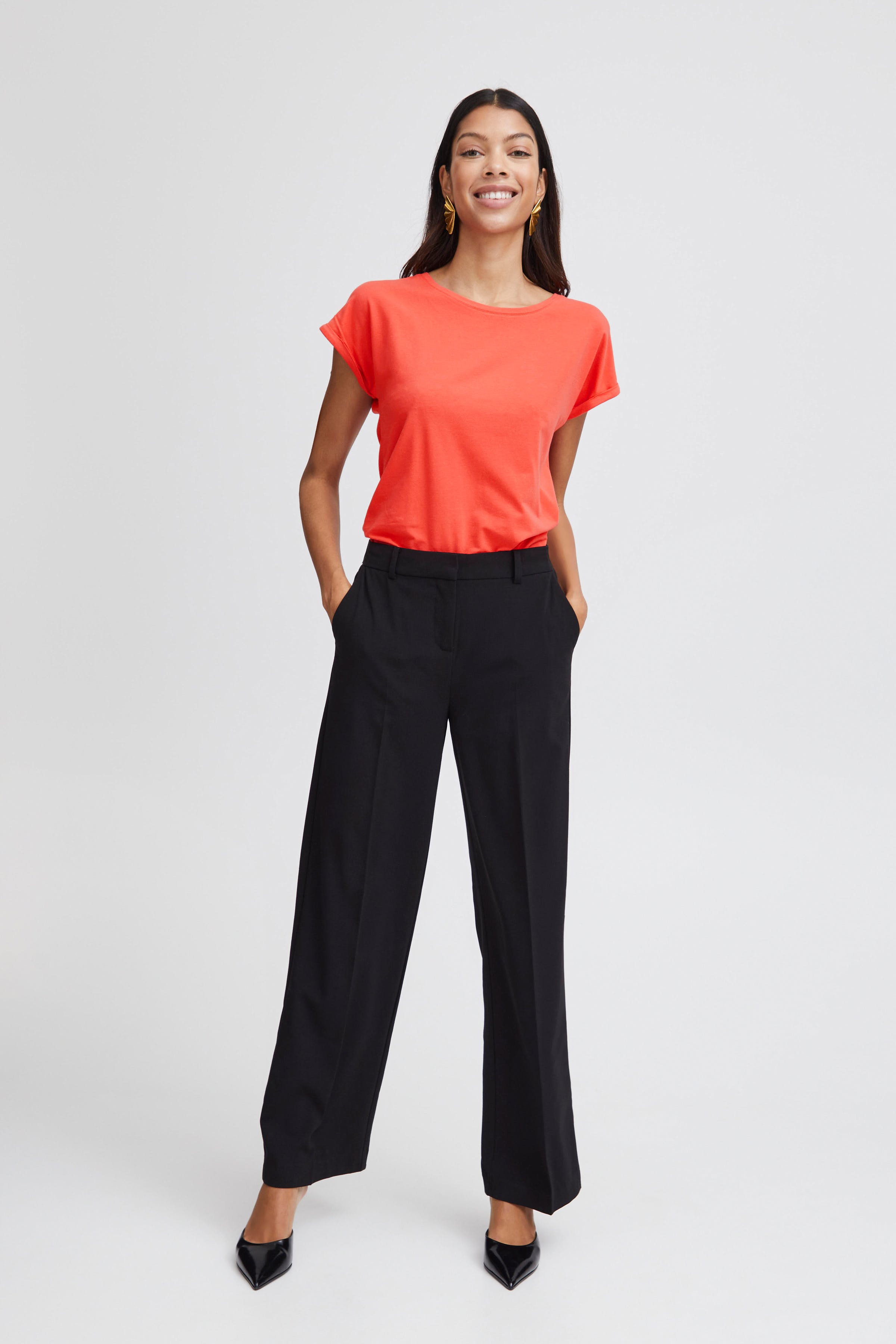 BYPamila T-shirt LOOKBOOK FRONT 20804205-181651