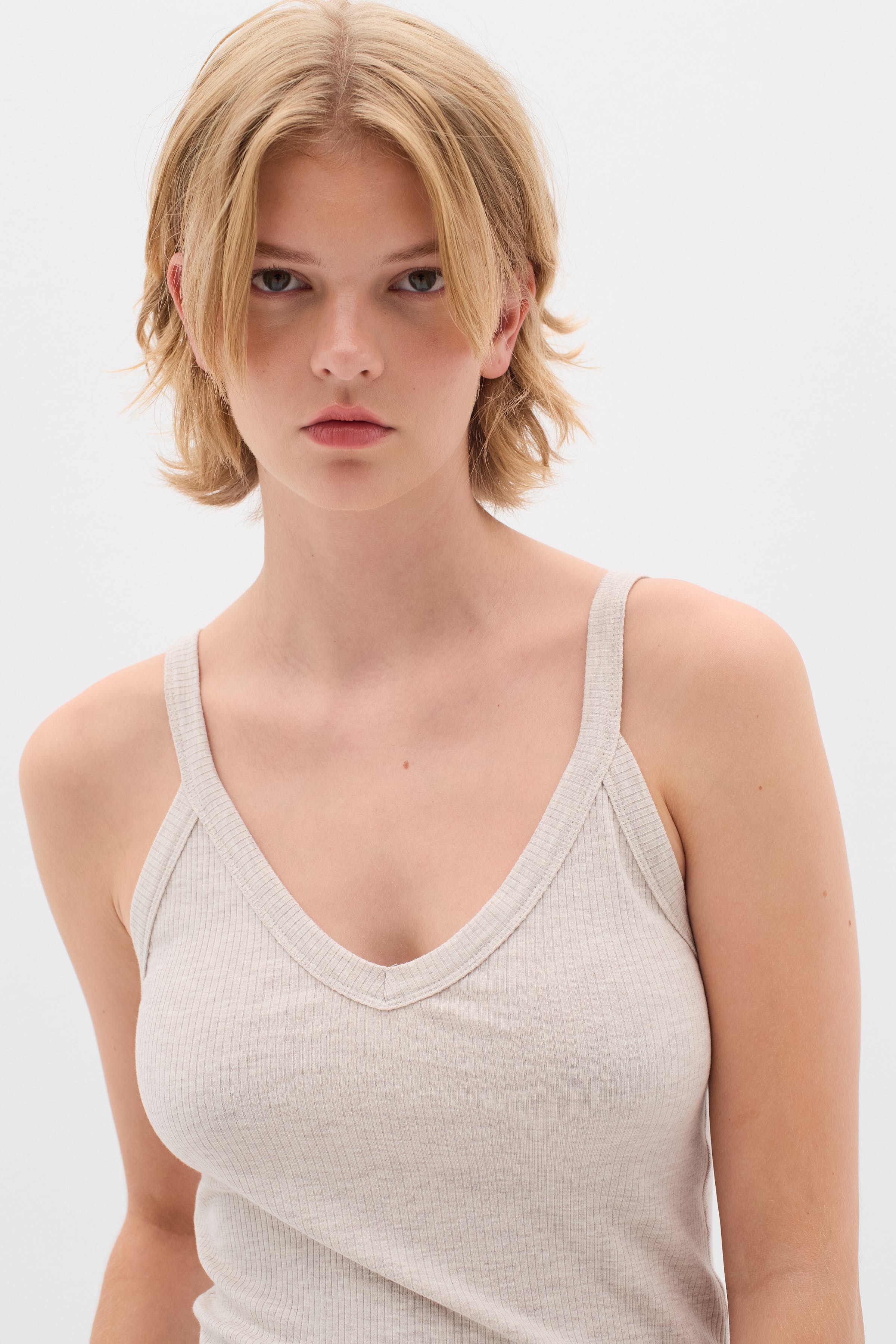 DagnaIW Top LOOKBOOK FRONT 30109849-300597