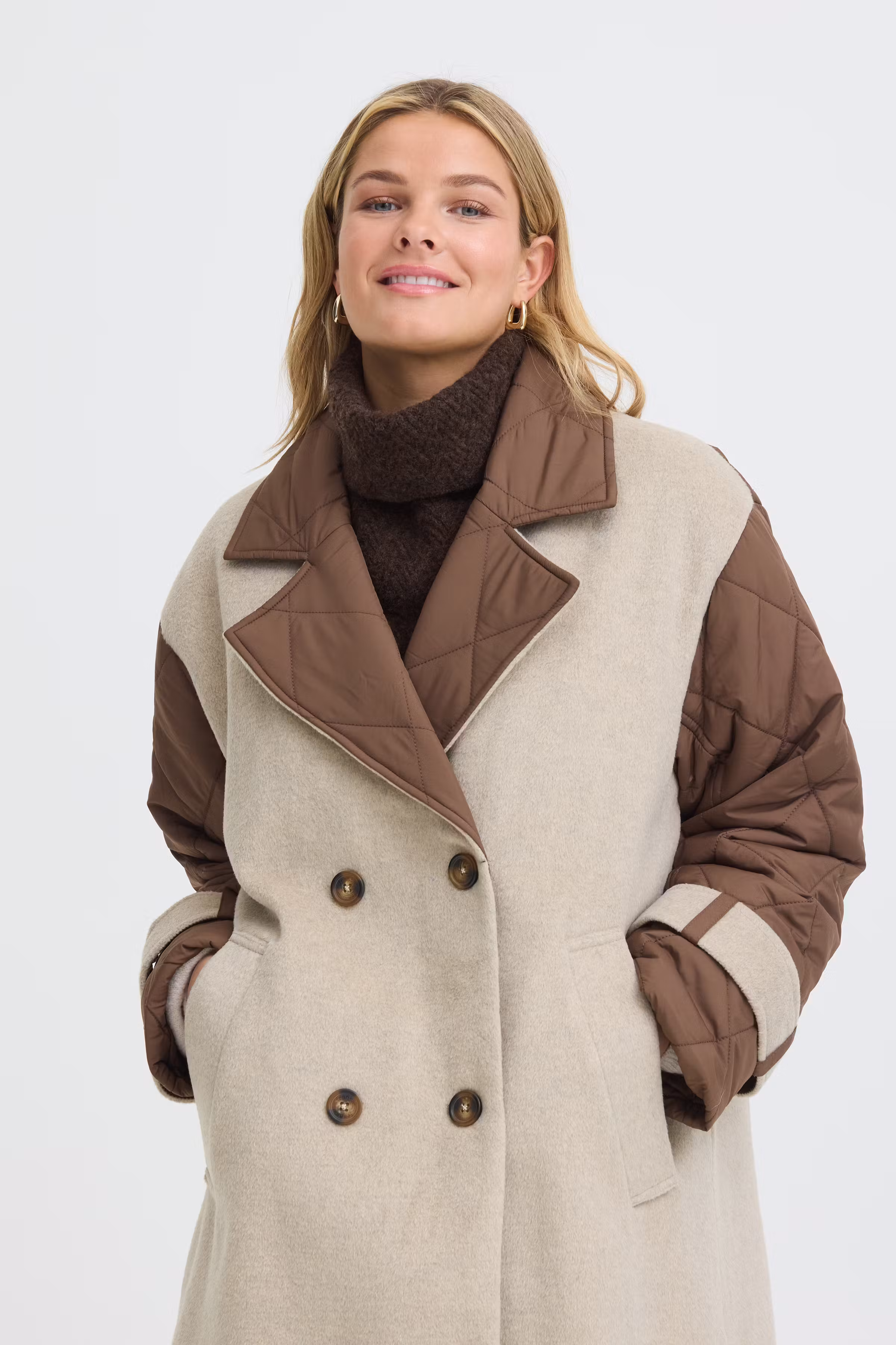 FRNETTY Cowl LOOKBOOK FRONT 20618140-1909161