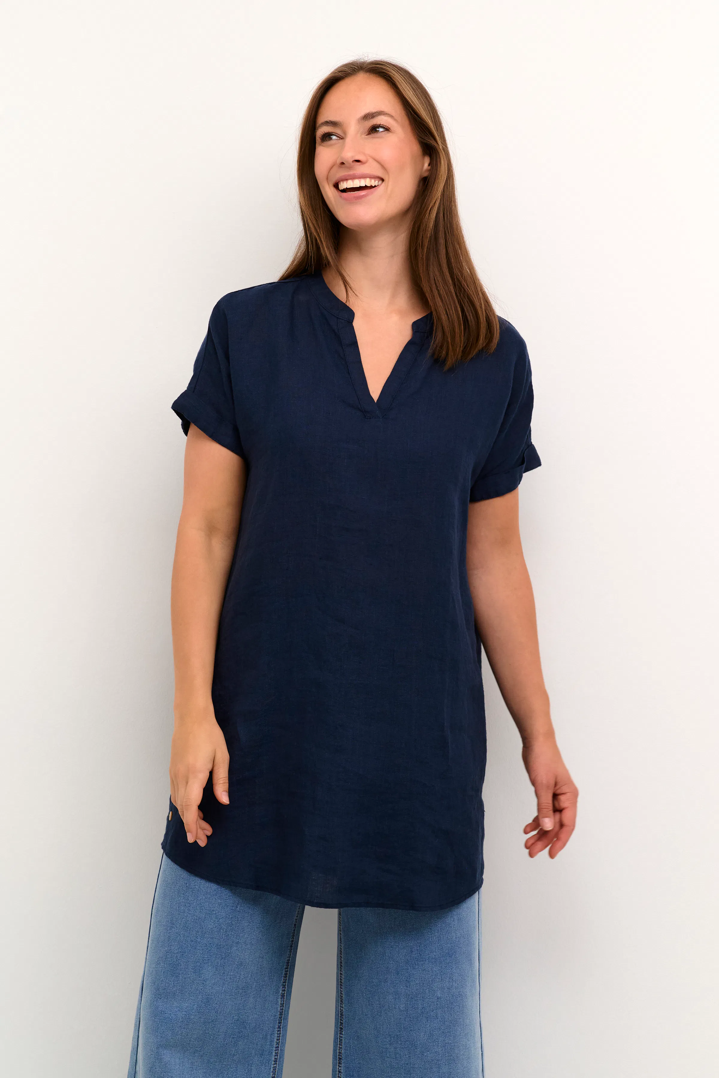 CRBellis Linen tunic LOOKBOOK FRONT 10612266-194024