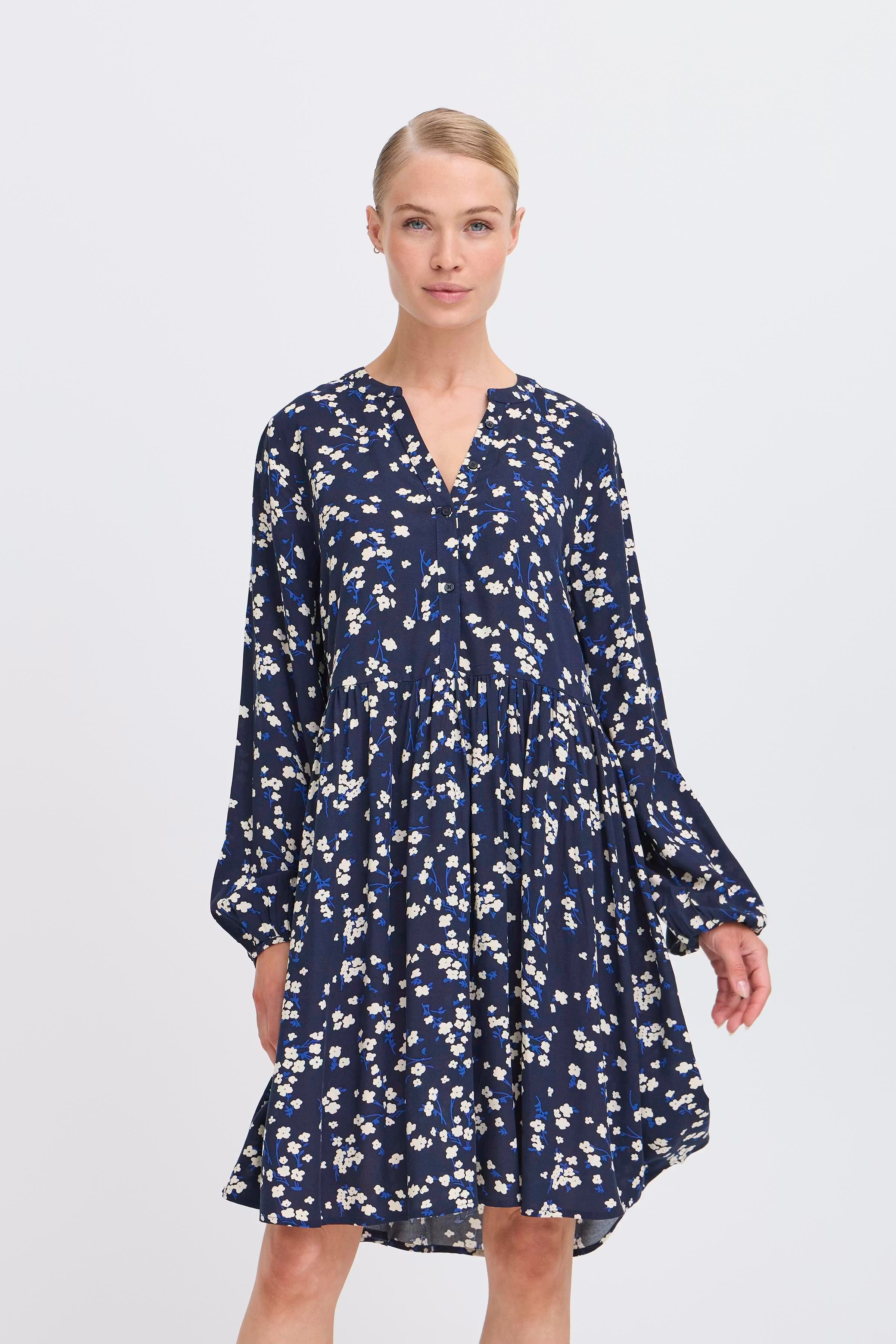 BYJOSA Kjole LOOKBOOK FRONT 20813509-205400