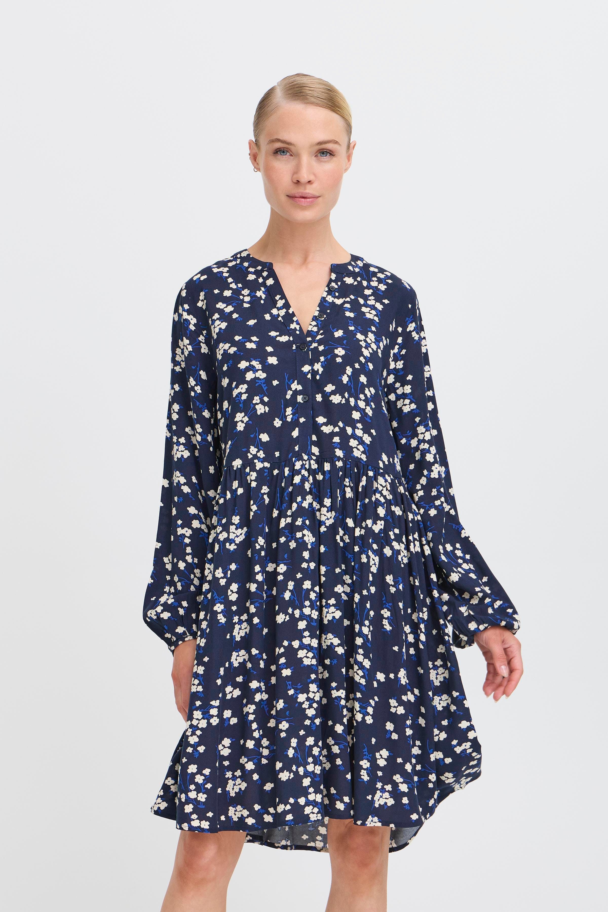 BYJOSA Kjole LOOKBOOK FRONT 20813509-205400