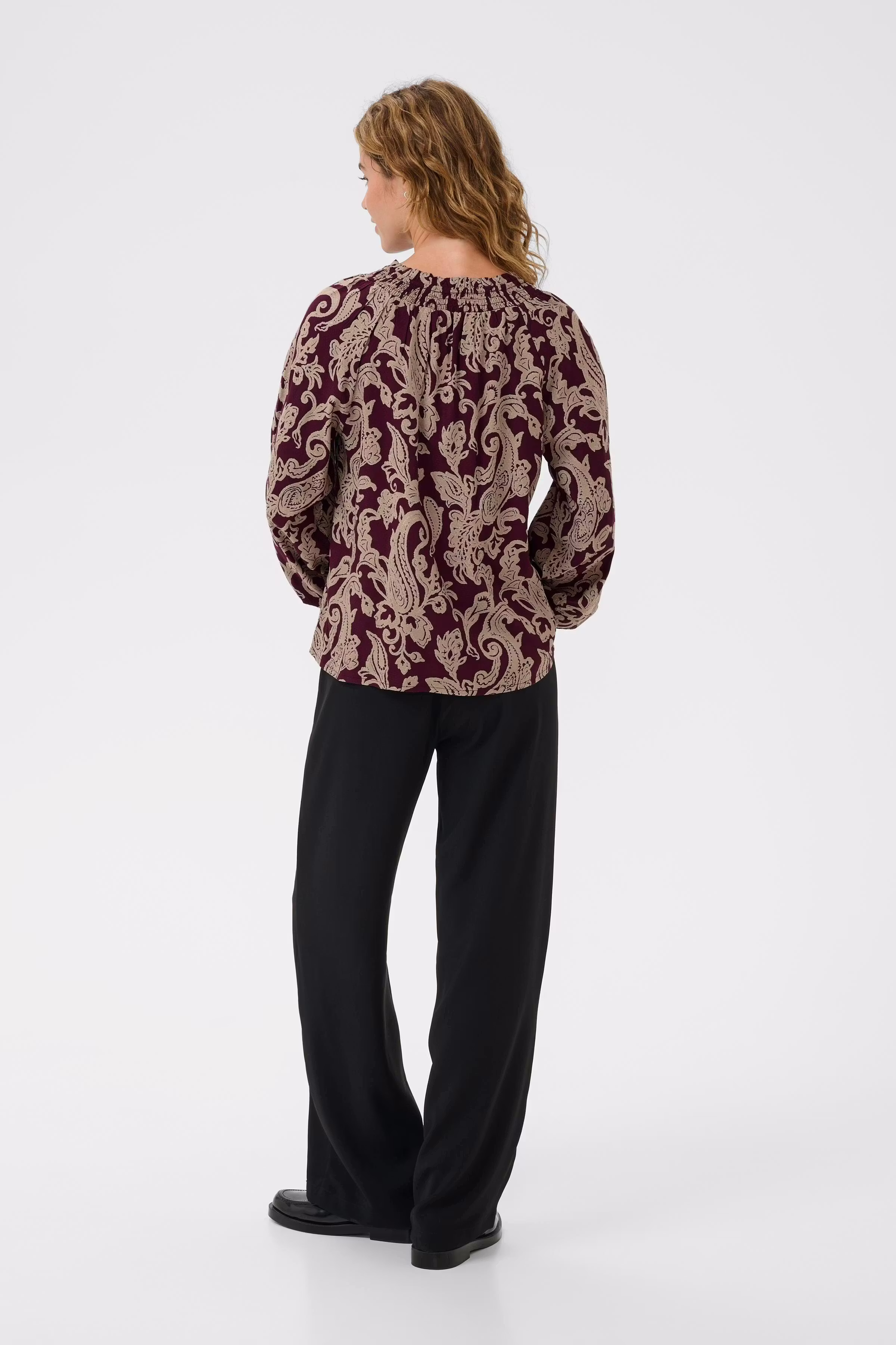 CRLucy Bluse LOOKBOOK BACK 10613156-109288