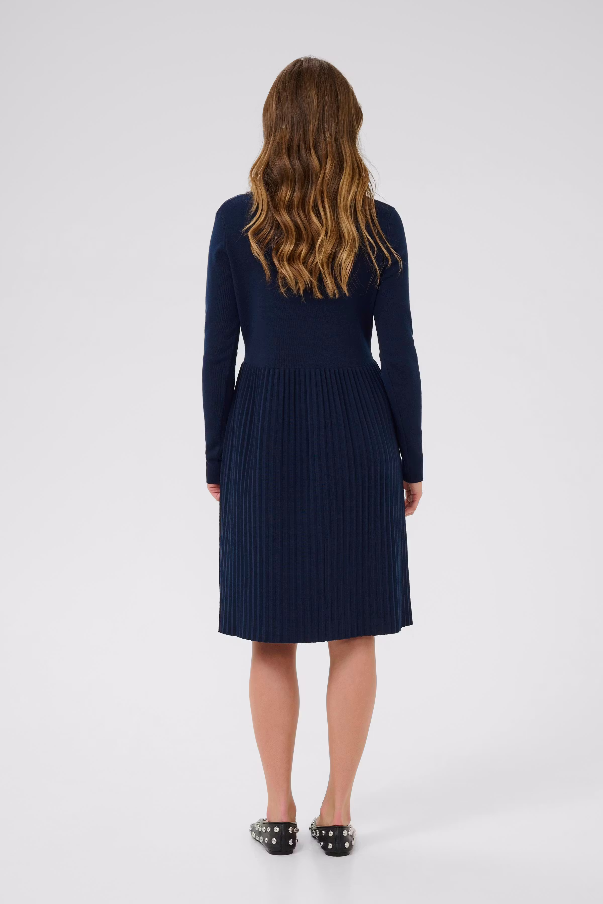 CUjaniz Strickkleid LOOKBOOK BACK 50112870-194011