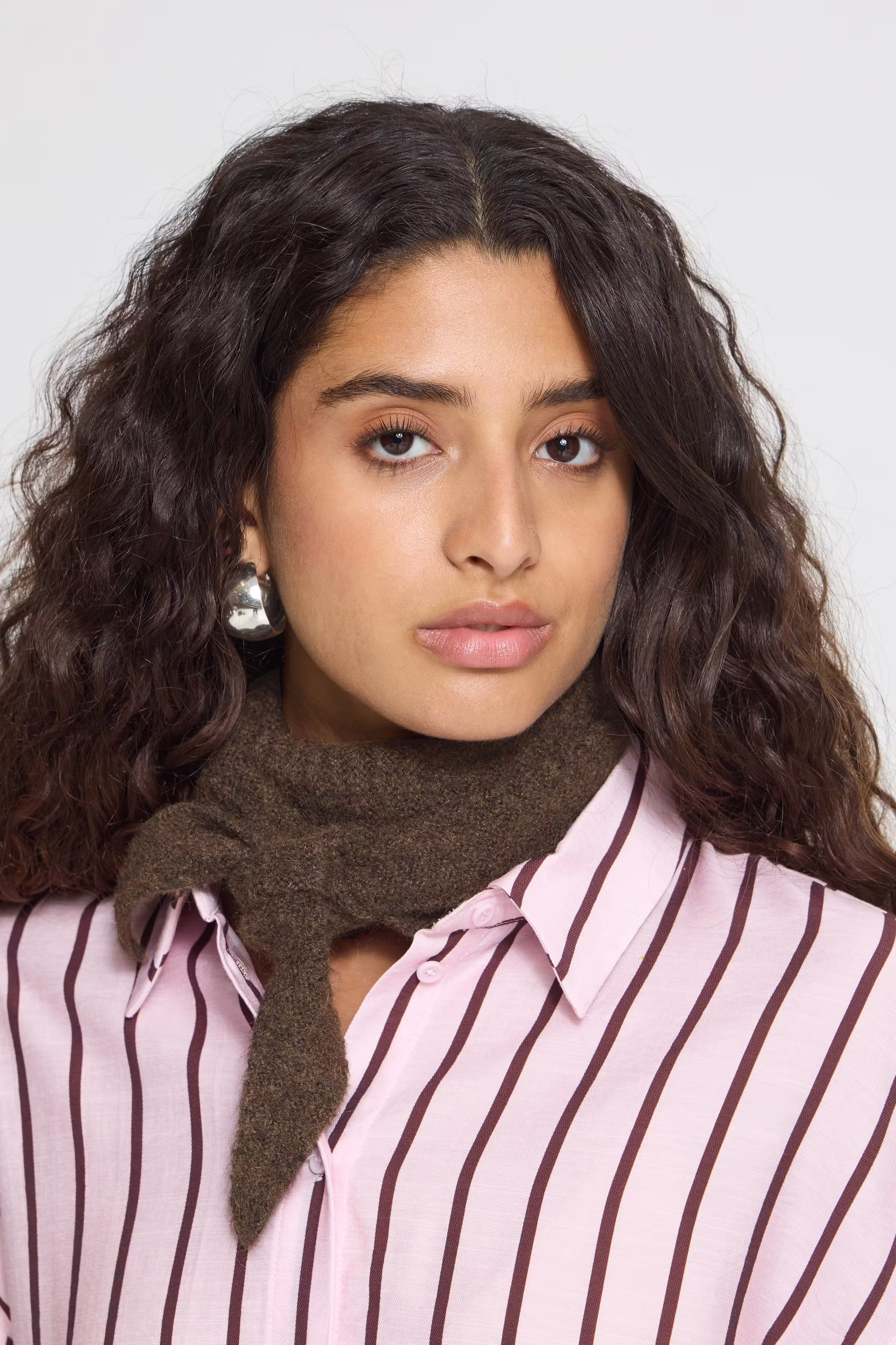 IAFOLTHEA Skjerf LOOKBOOK DETAIL 20121693-190915