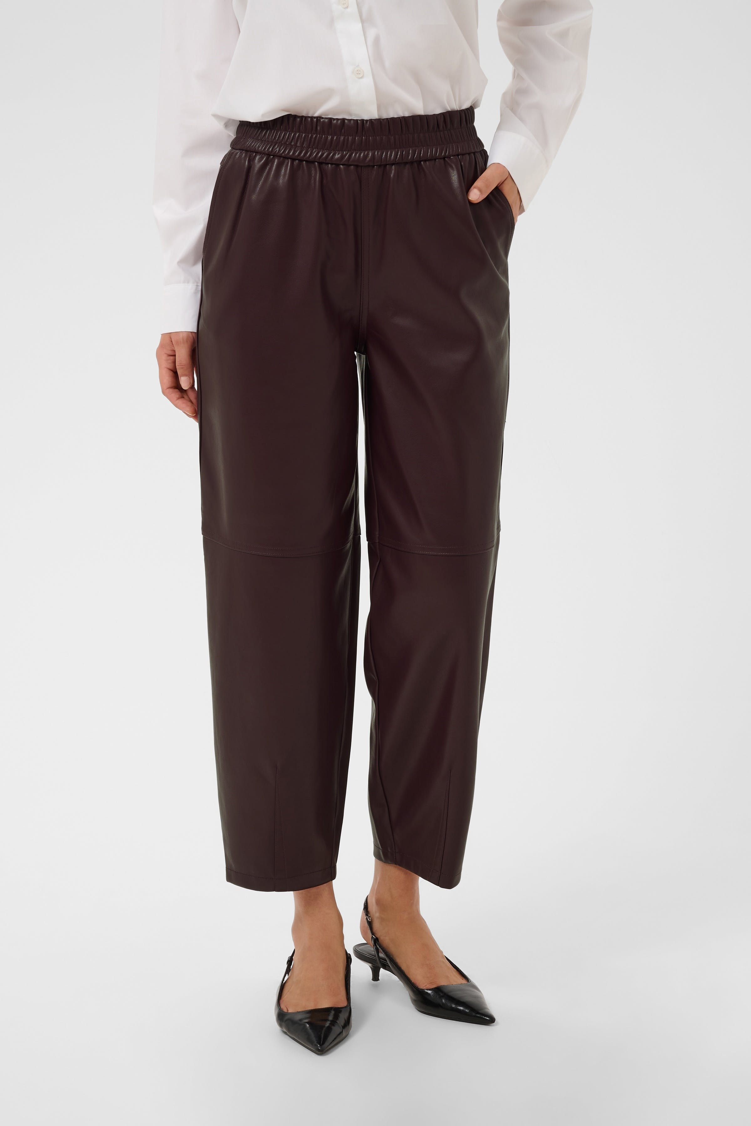 KAarense Hose LOOKBOOK FRONT 10512230-191619