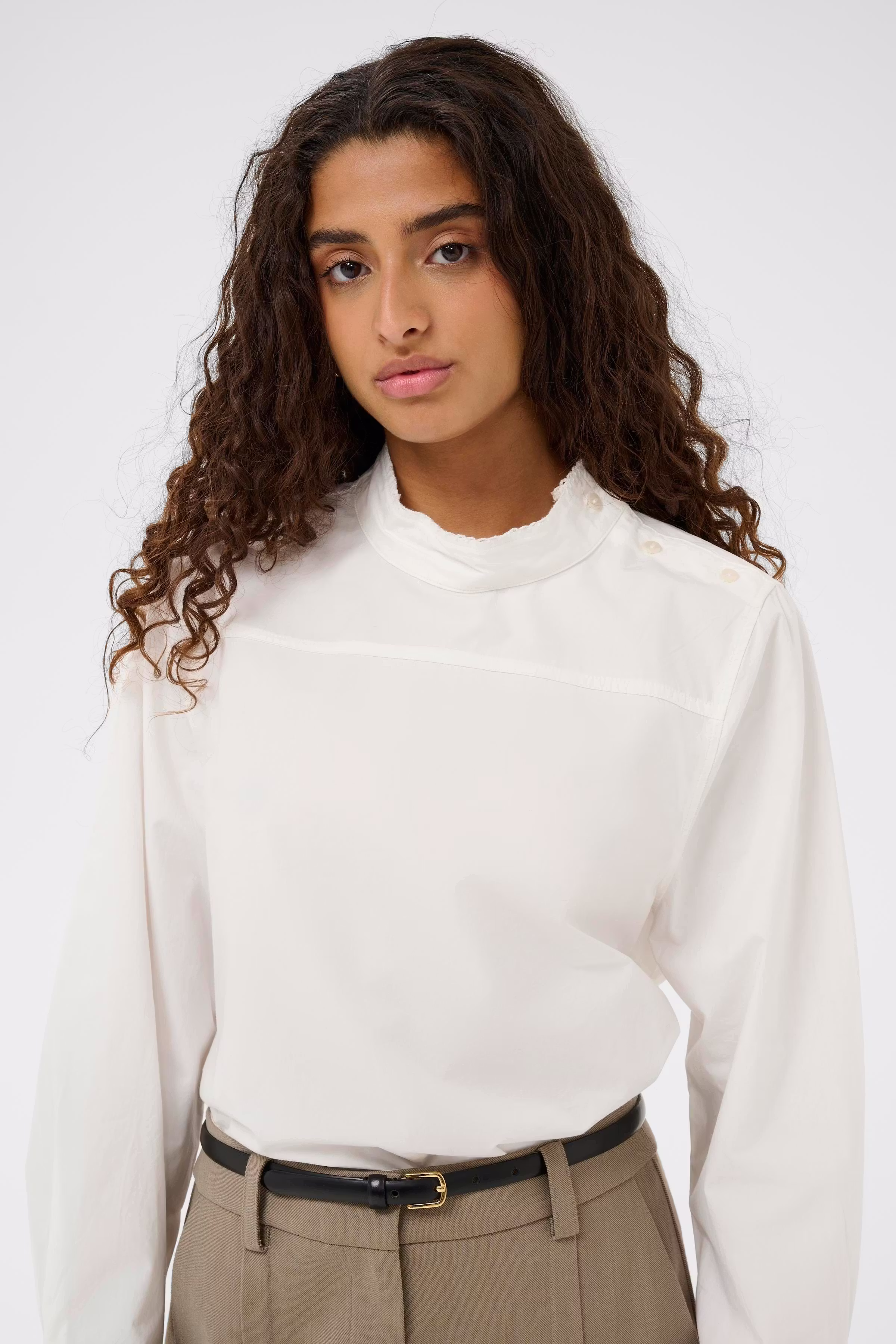 SLEmanda Bluse LOOKBOOK DETAIL 30408893-110601