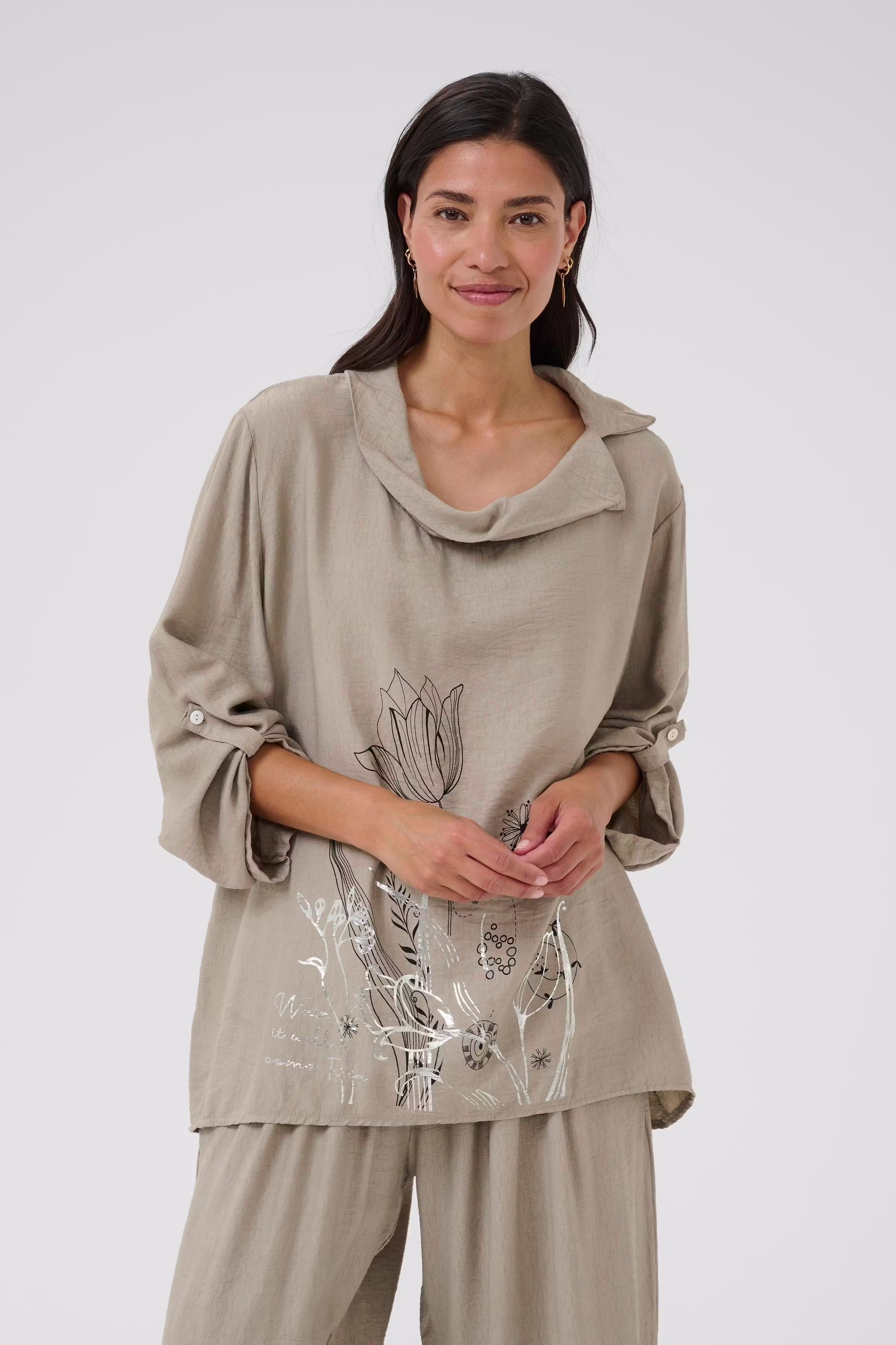 BPkiana Blouse LOOKBOOK FRONT 40103549-400705
