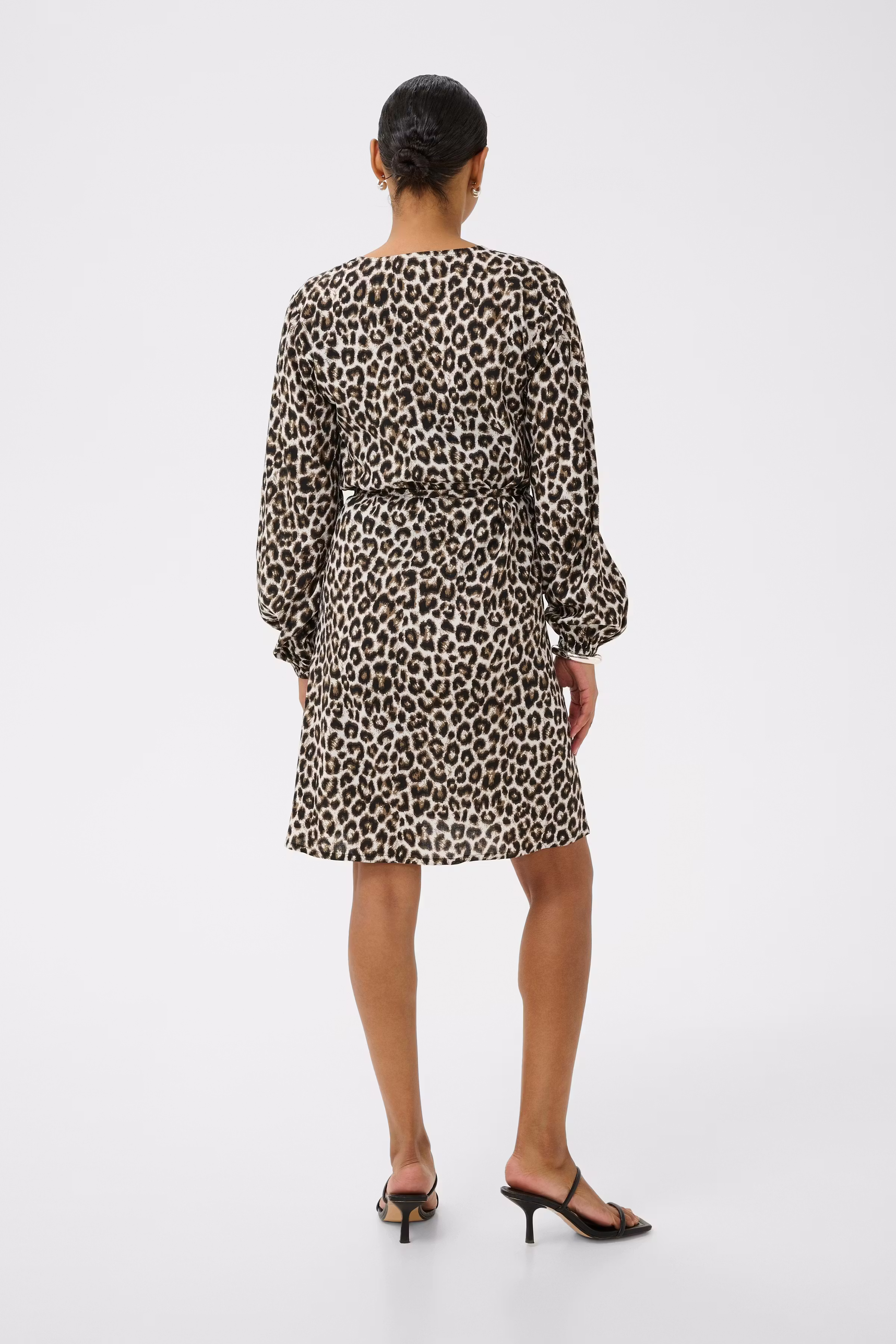 KAmarana Kjole LOOKBOOK BACK 10511499-109367