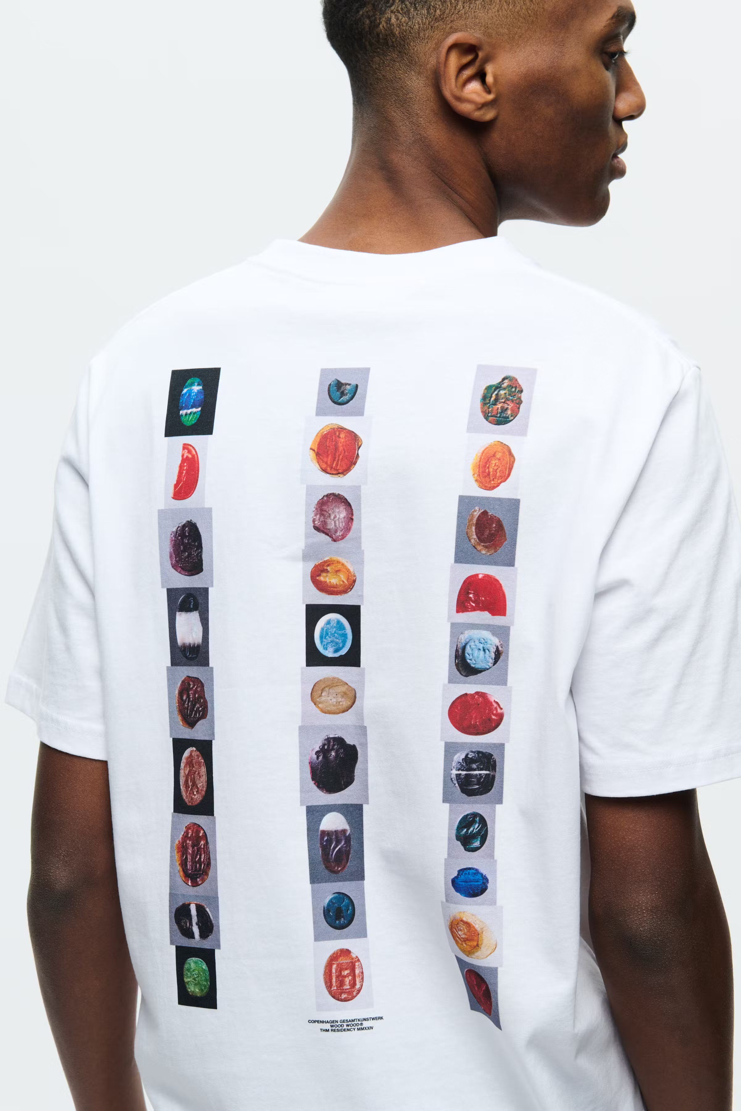 WWBobby T-shirt LOOKBOOK DETAIL 30251425-110601