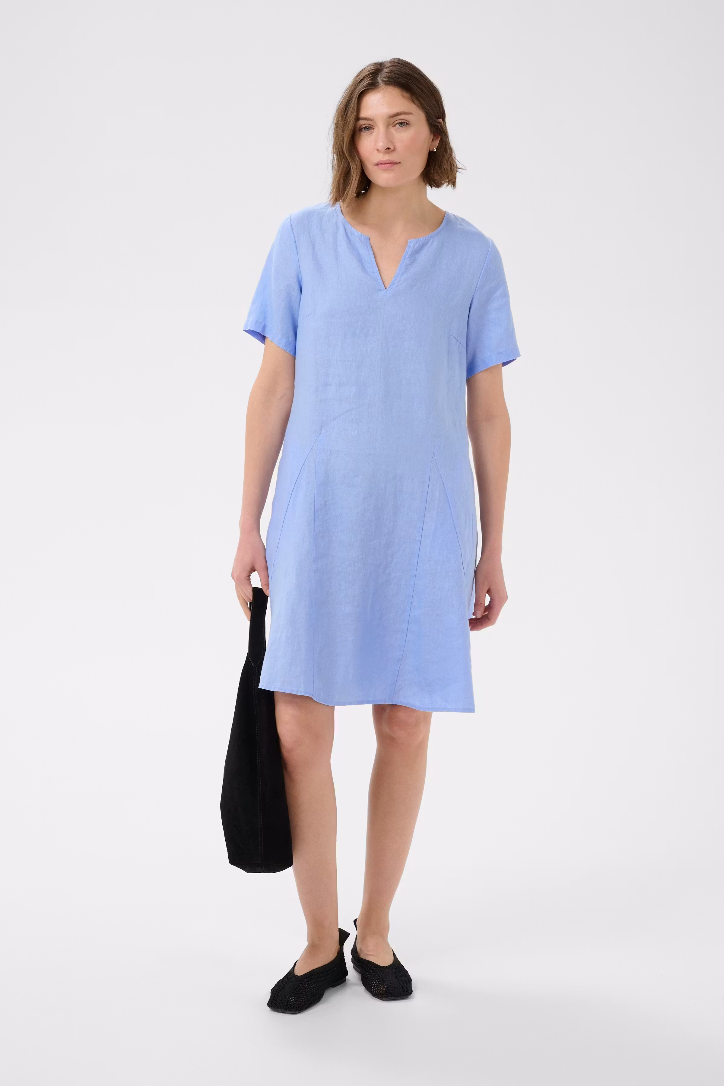 AminasePW Linen Dress in pink nectar colour