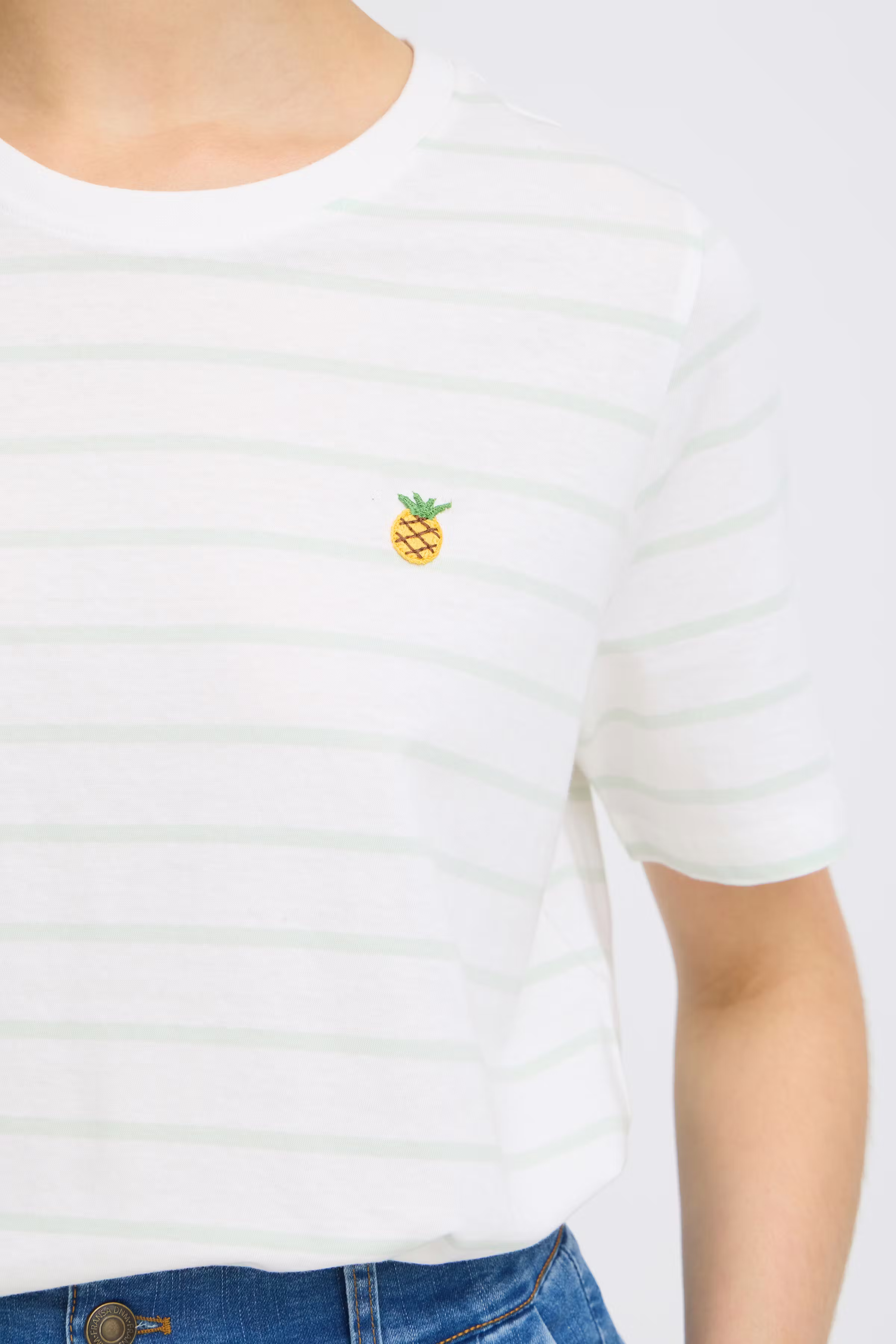 FRTIANA T-shirt LOOKBOOK DETAIL 20617765-900008409