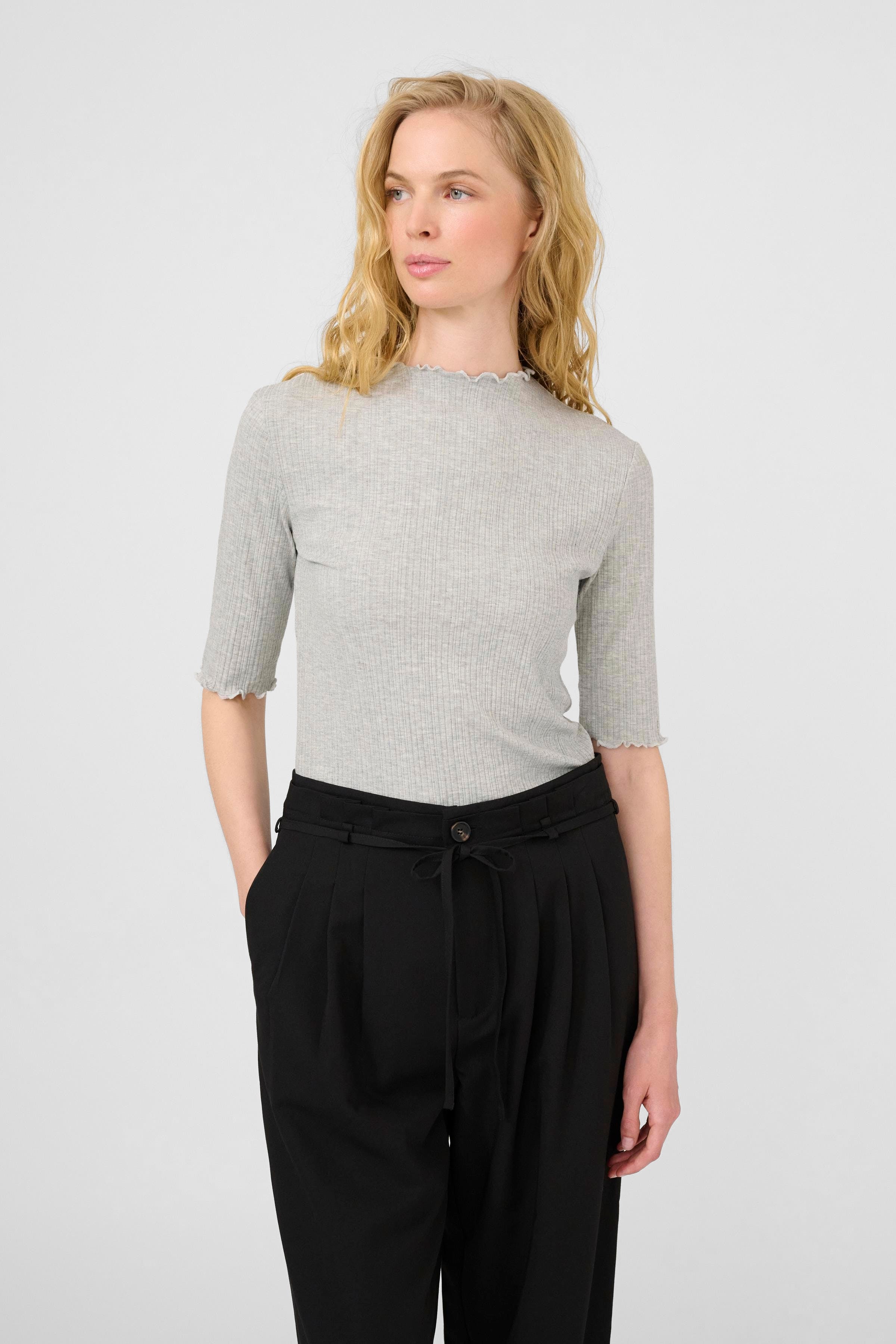 CandaceKB T-shirt LOOKBOOK FRONT 10103315-1638011