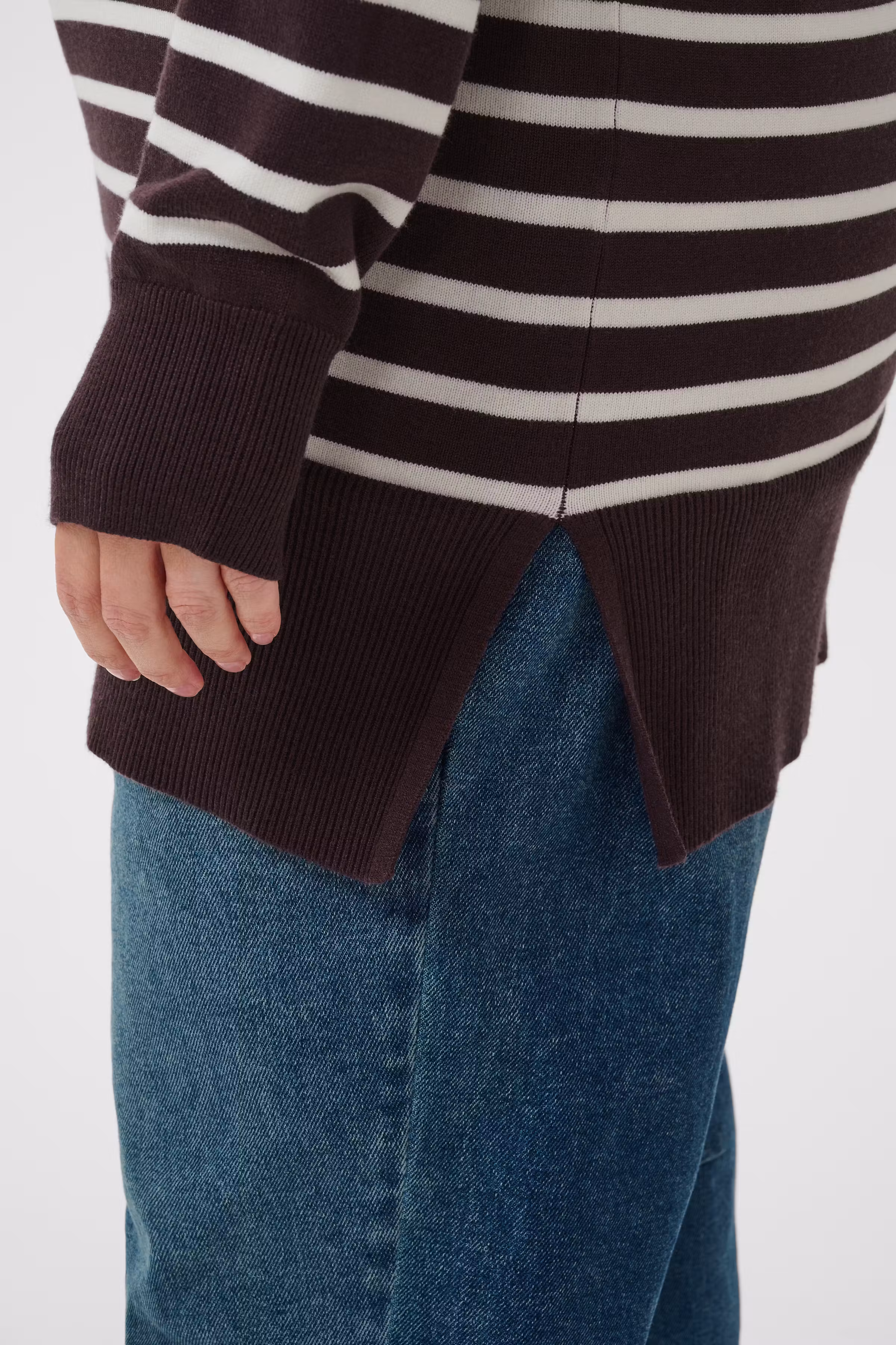 KCliona Pullover LOOKBOOK DETAIL 10584433-109820