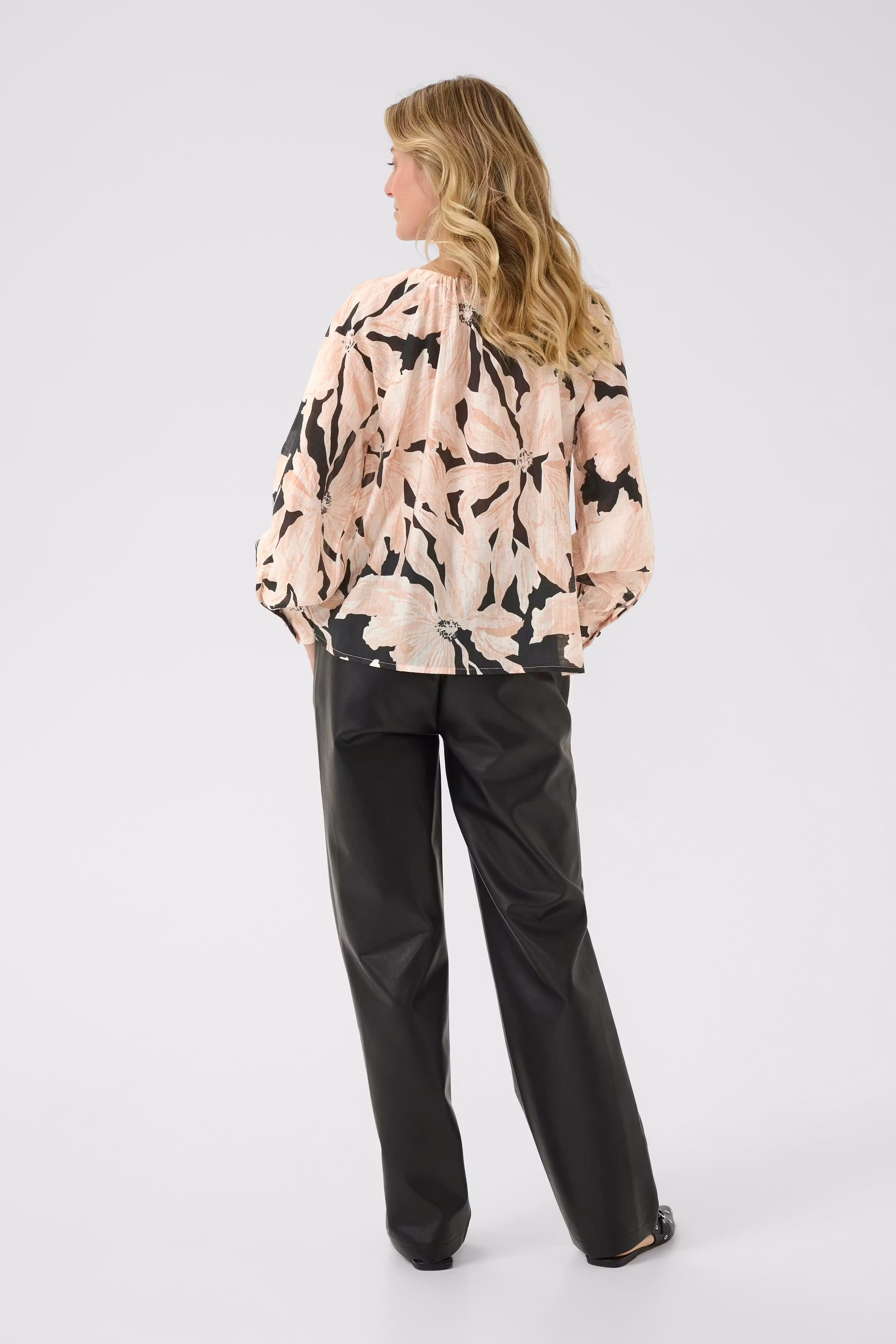 CRReese Blouse LOOKBOOK BACK 10614187-108365