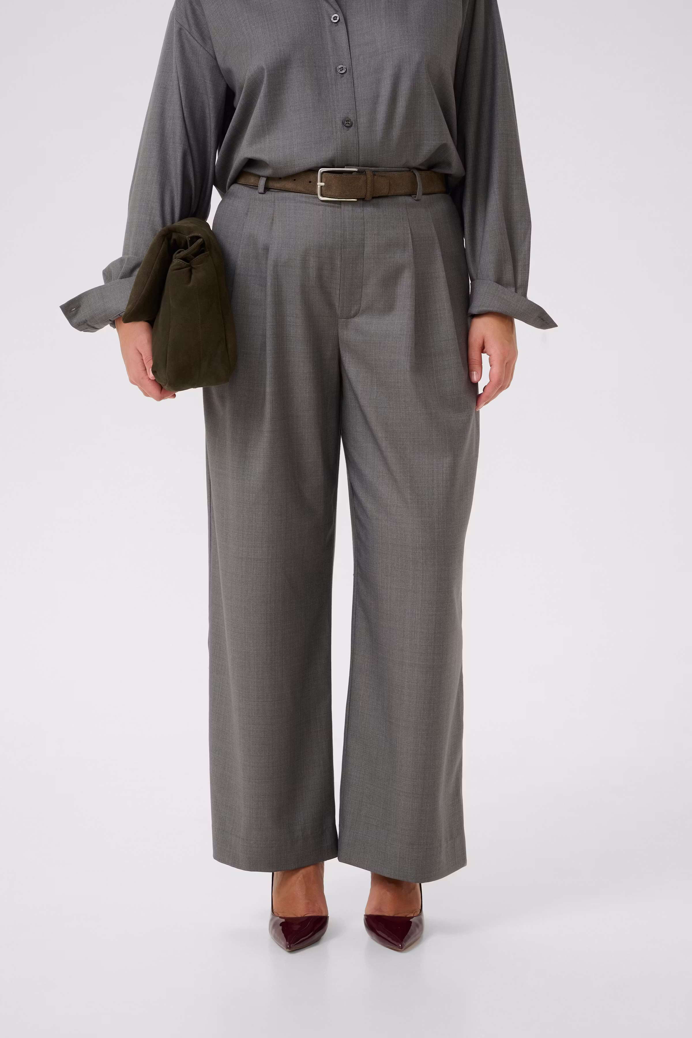 GZeffy Trousers LOOKBOOK FRONT 10910622-100494